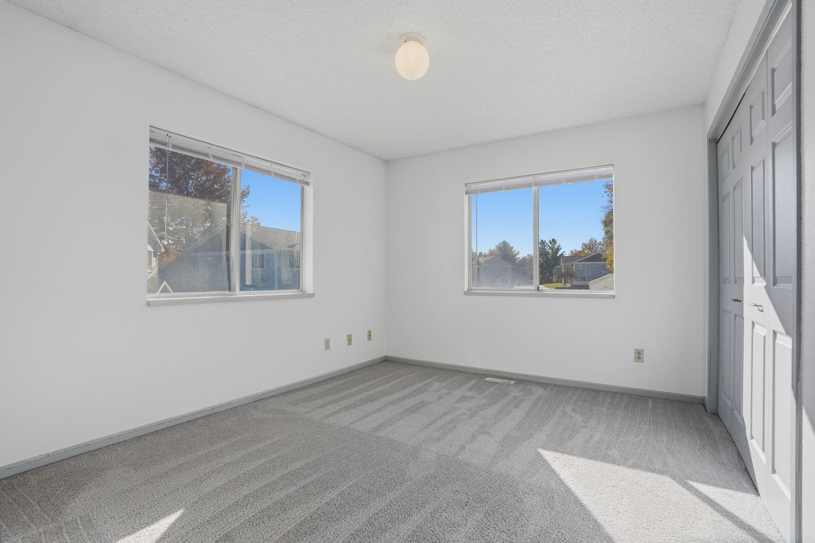 Iowa City Apartment: 2001 - 2167 Keokuk Street