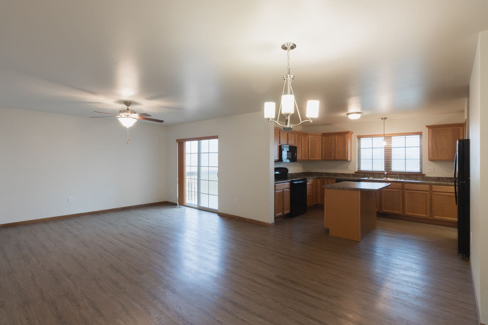 Tiffin Apartment: 590 Calla Lily Way