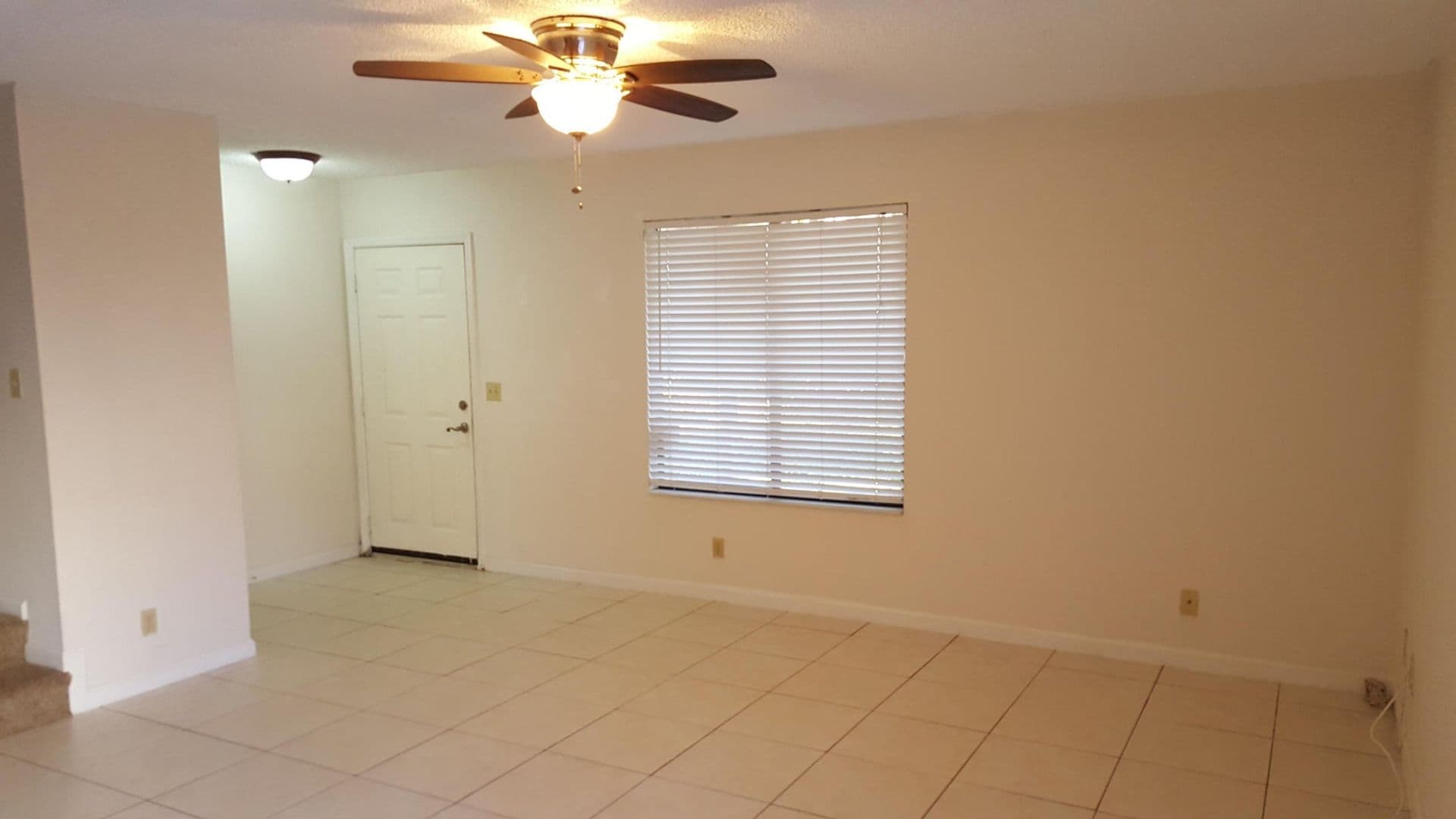 Wellington Apartment: 11868 Sturbridge Lane