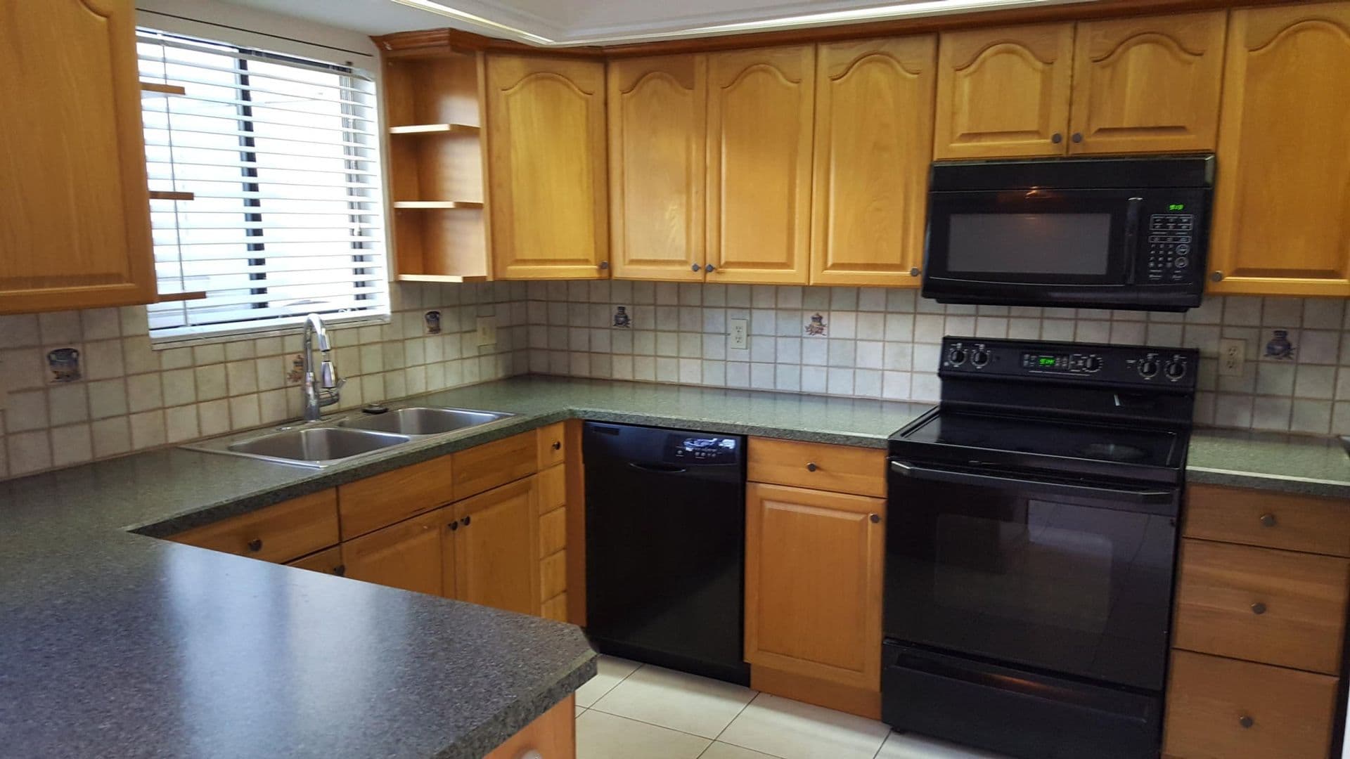 Wellington Apartment: 11868 Sturbridge Lane