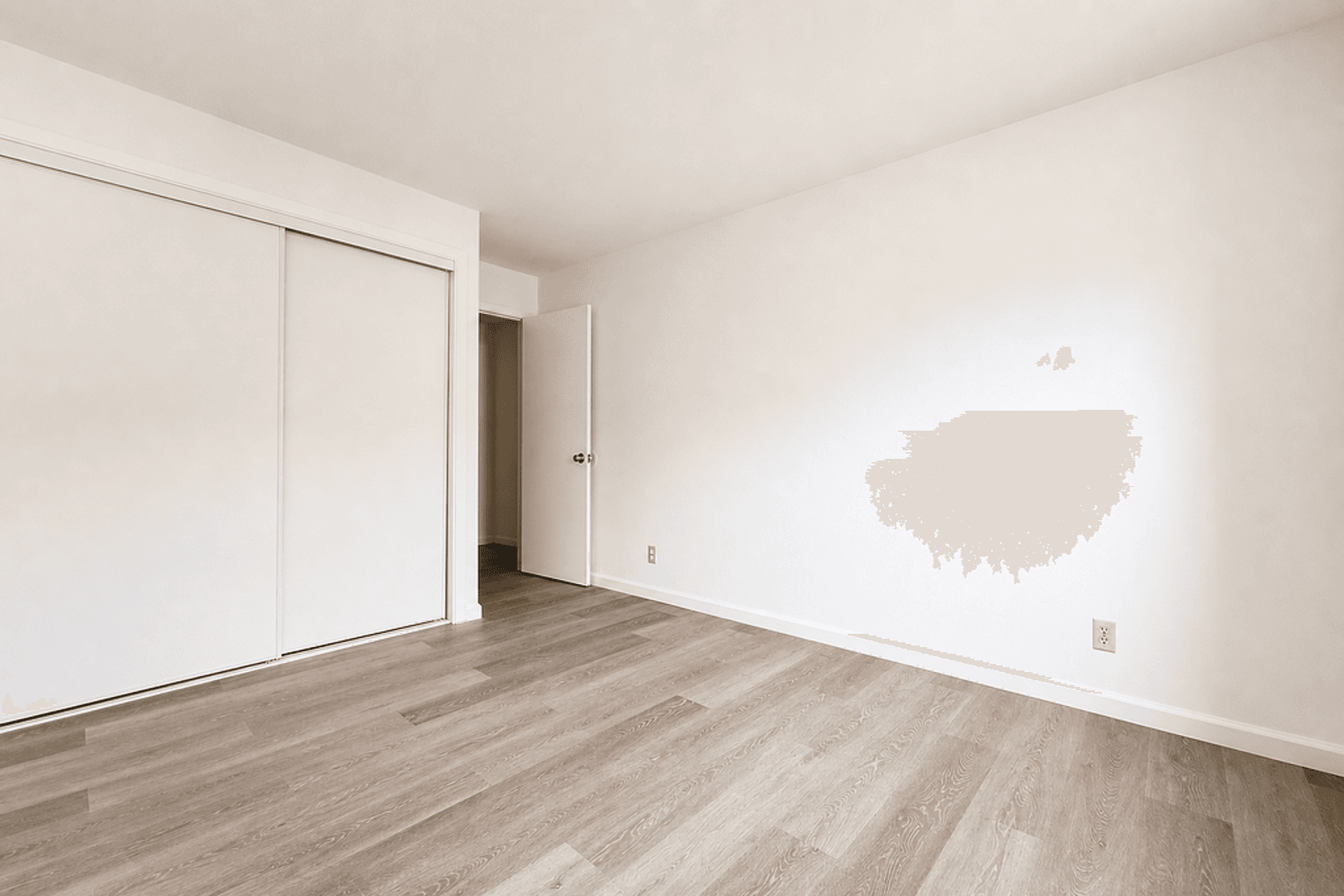 Berkeley Apartment: 2540 College Ave