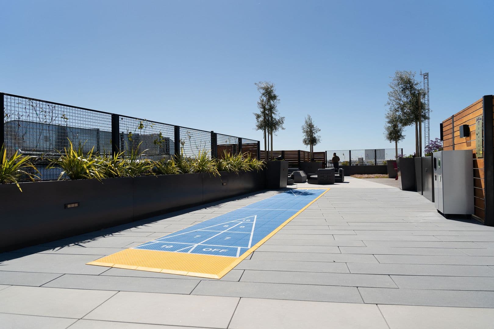 Berkeley Apartment: 2150 Kittredge St