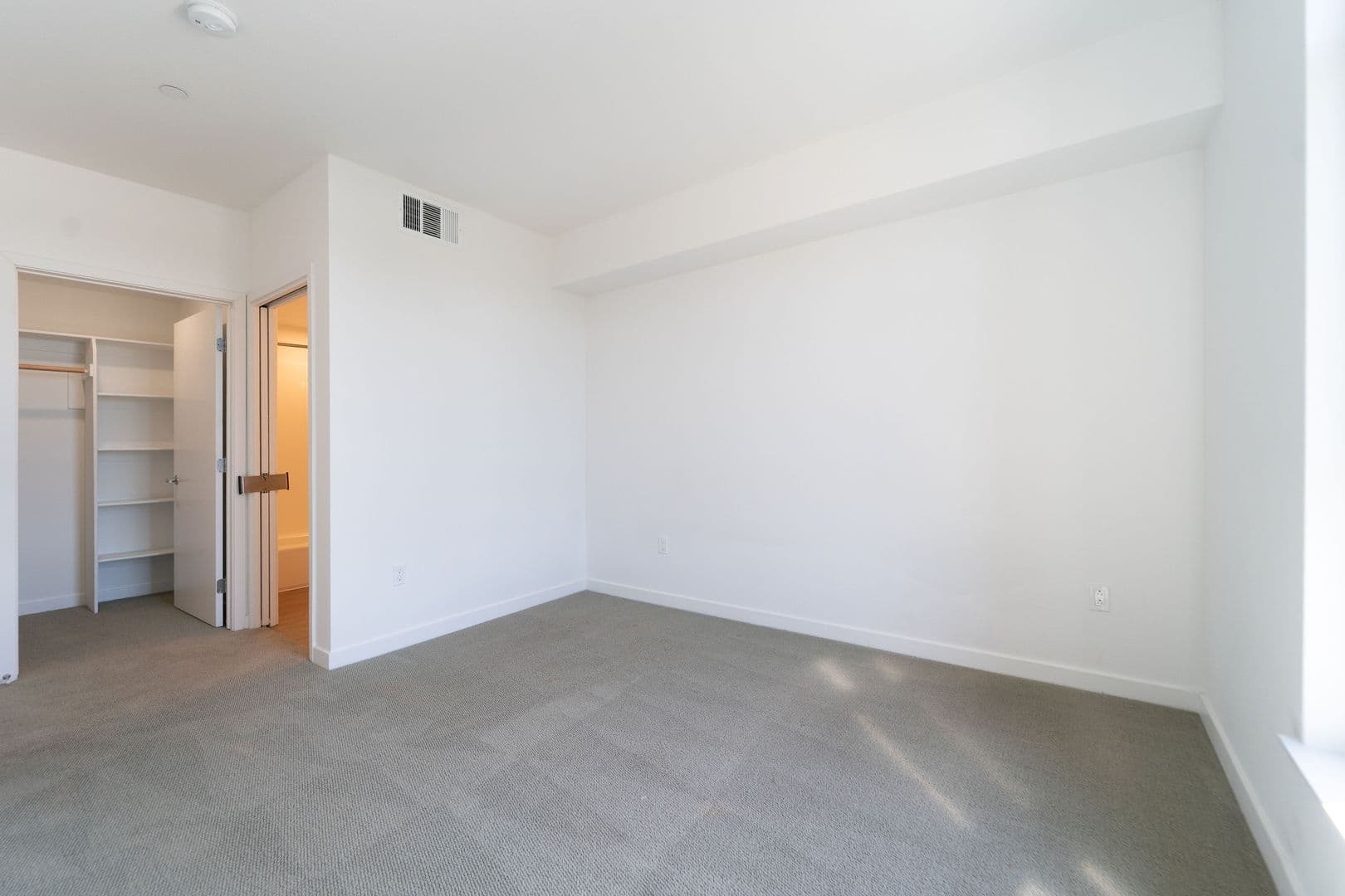 Berkeley Apartment: 2640 Shattuck Ave