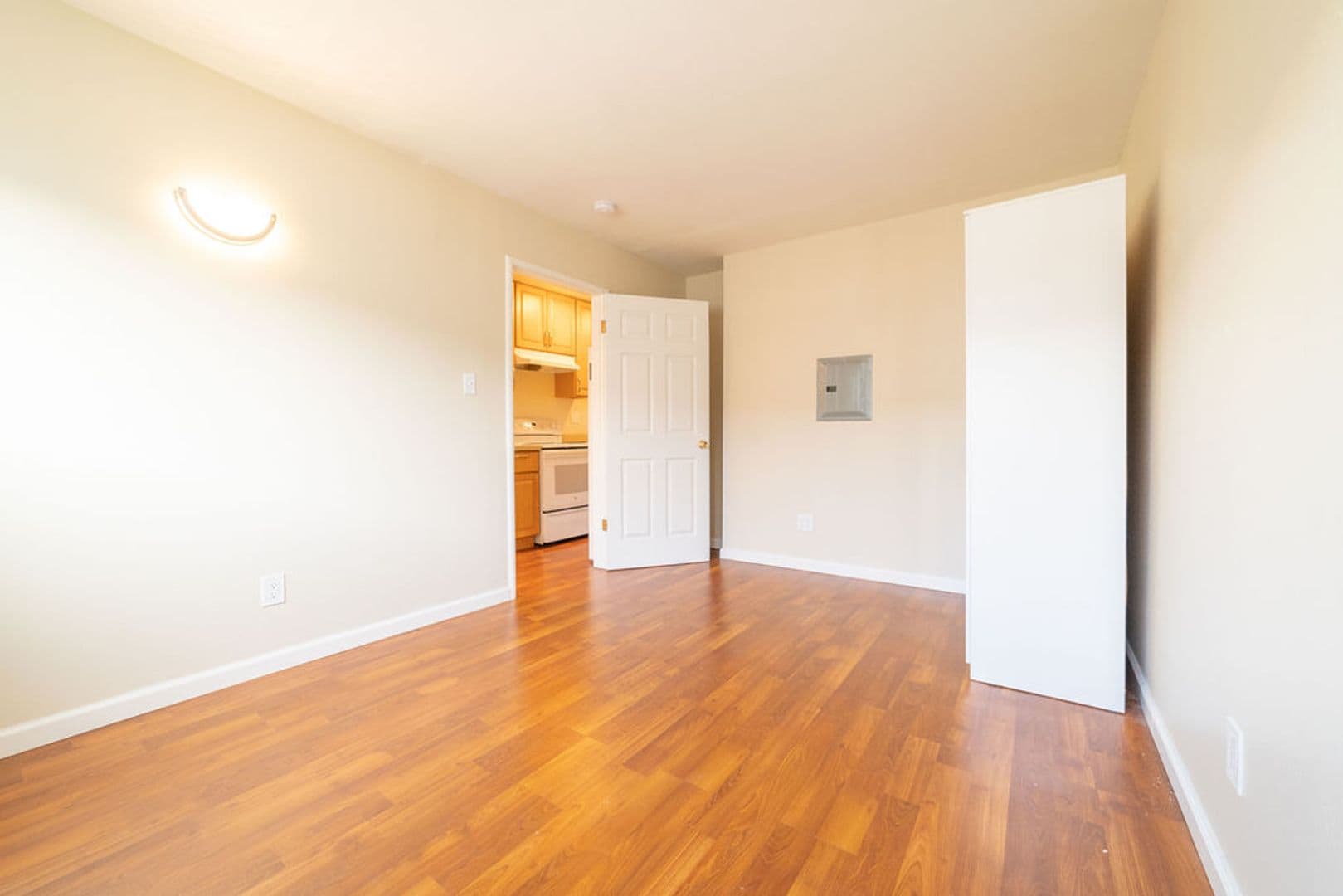 Berkeley Apartment: 2233 Channing Way