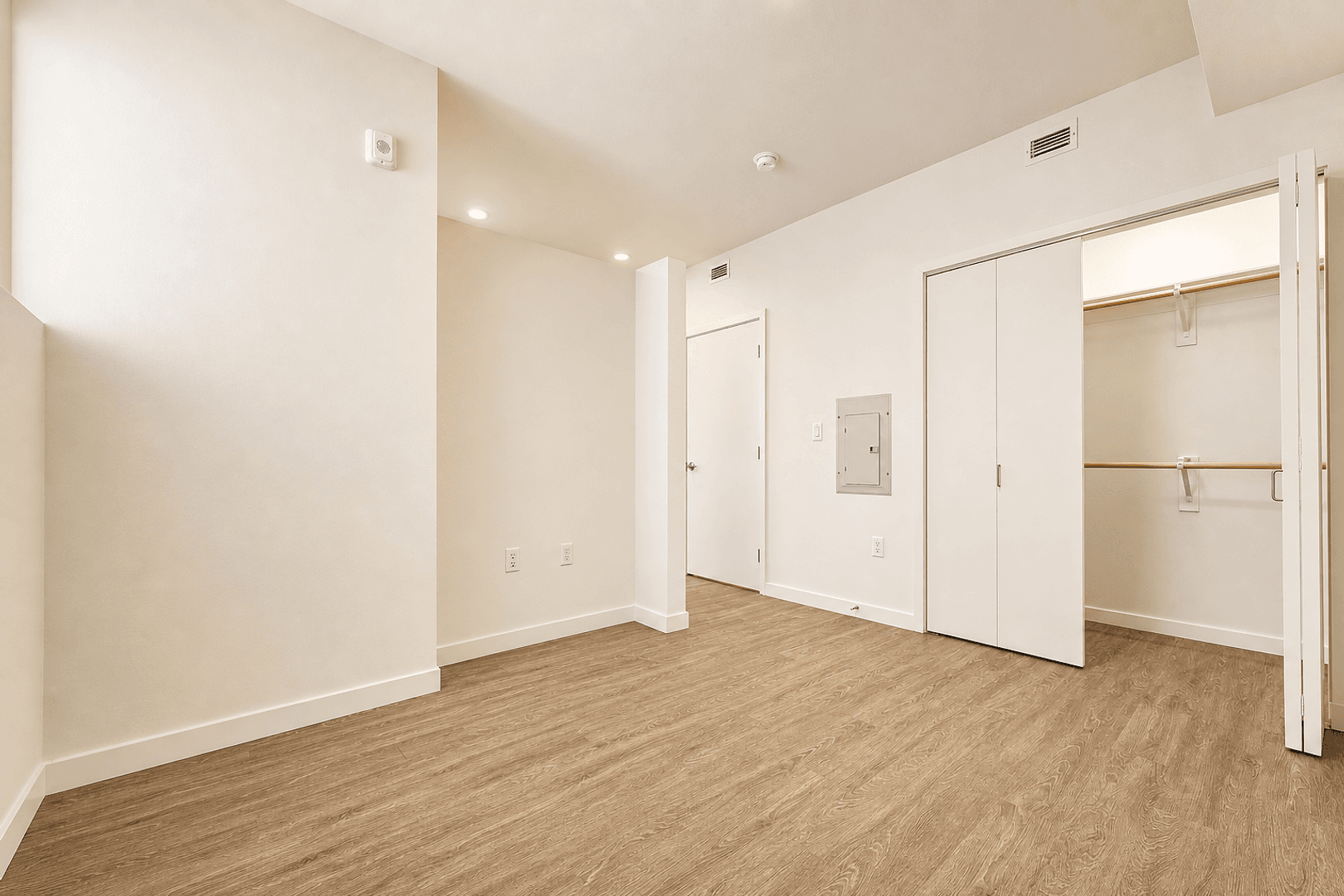 Berkeley Apartment: 3006 San Pablo Ave.