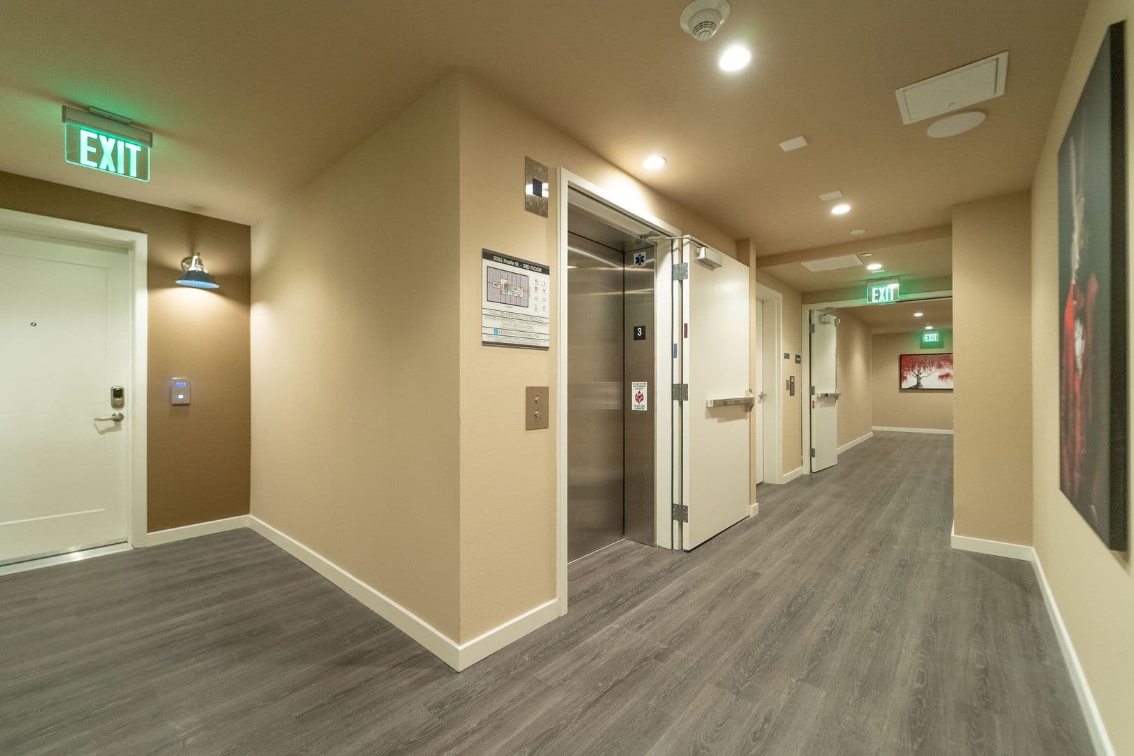 Berkeley Apartment: 2077 Haste St