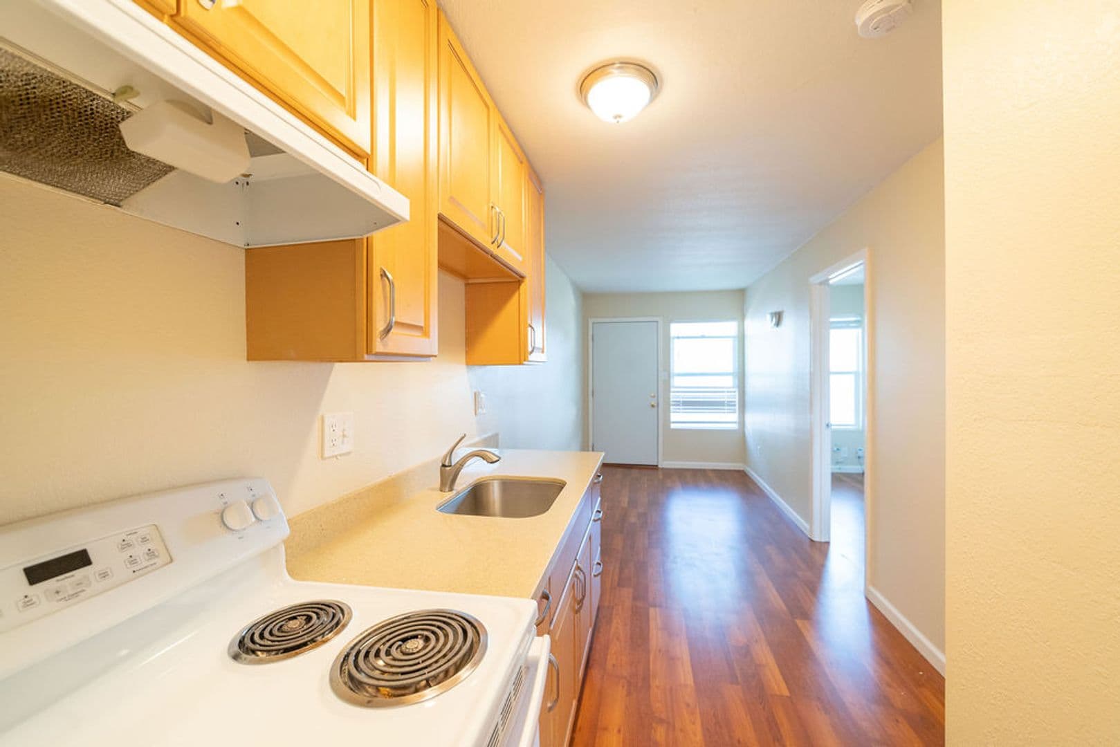 Berkeley Apartment: 2233 Channing Way