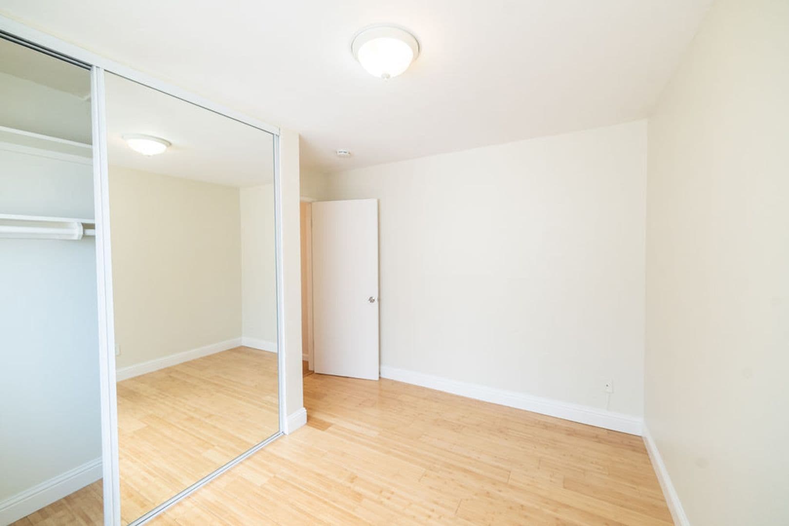 Berkeley Apartment: 2233 Channing Way