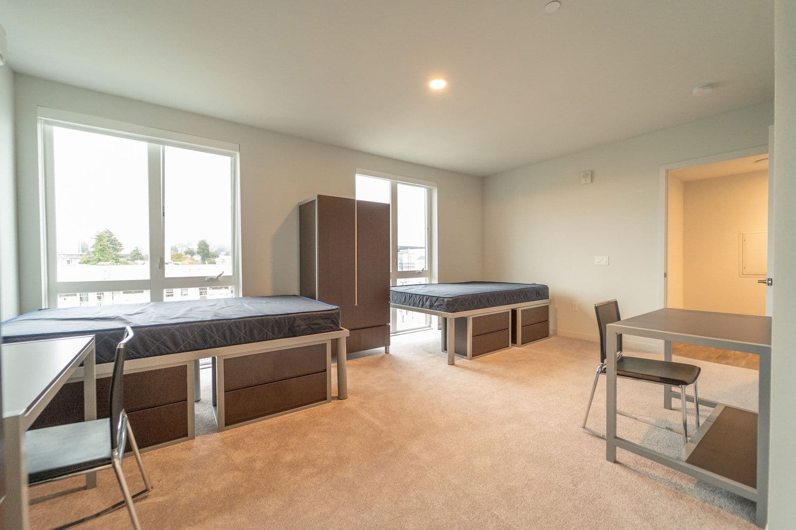 Berkeley Apartment: 2077 Haste St