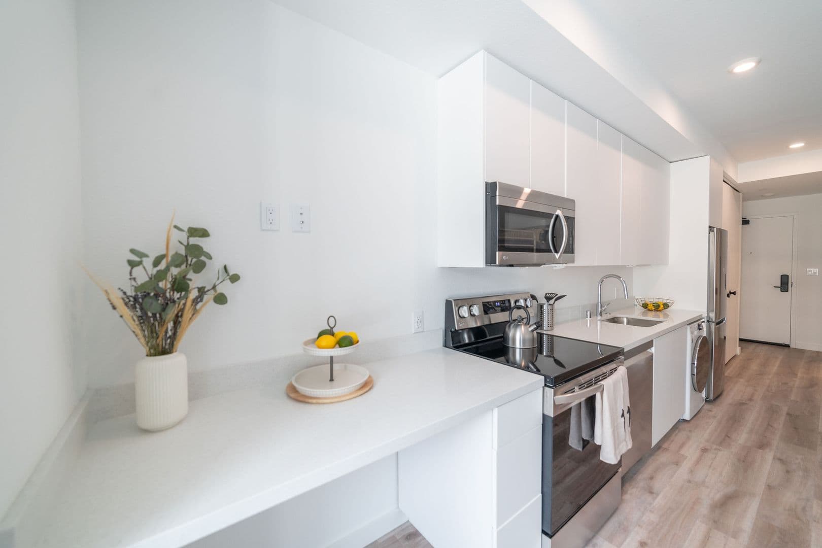 Berkeley Apartment: 2025 Kala Bagai Way