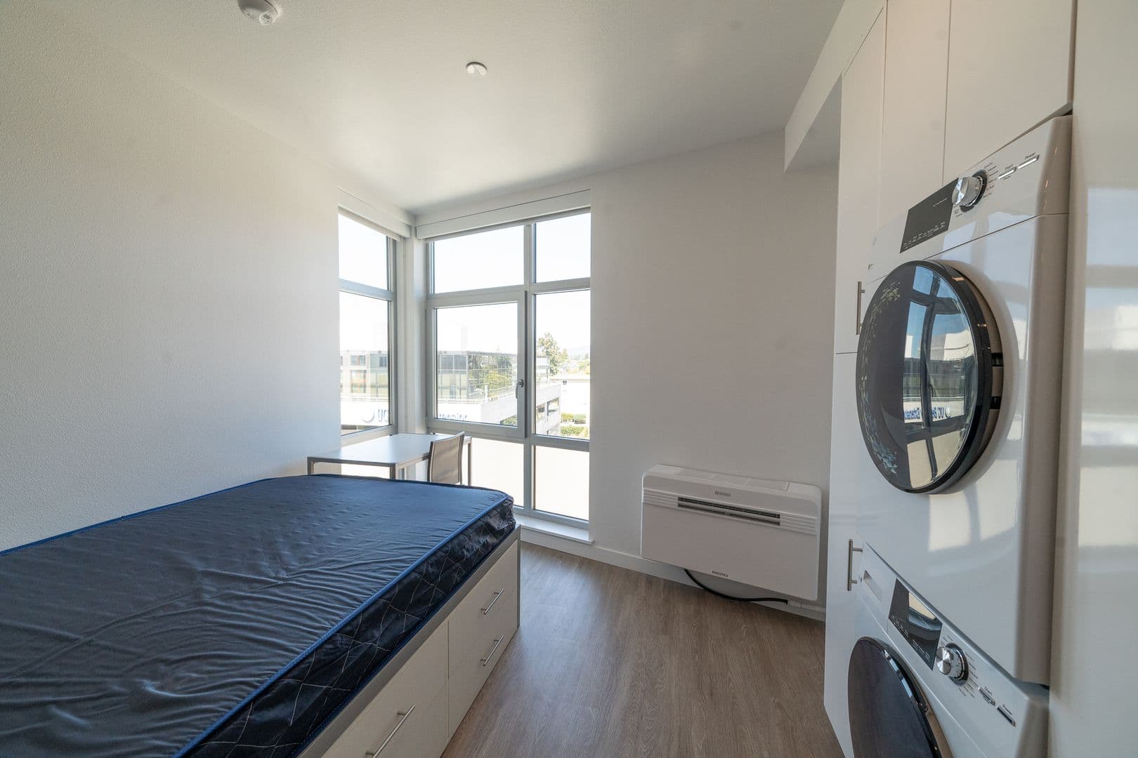 Berkeley Apartment: 2001 Milvia St
