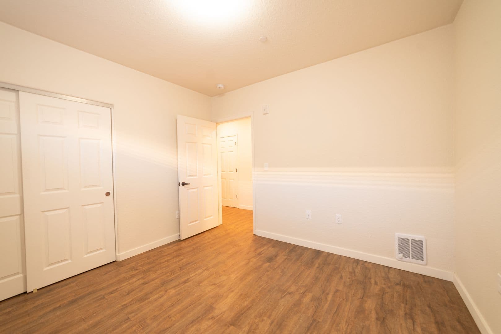 Berkeley Apartment: 1901 Dwight Way