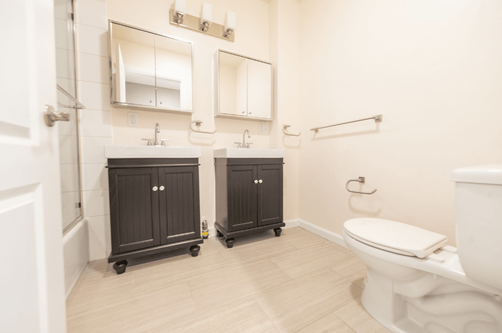 Emeryville Apartment: 1276 Ocean Ave