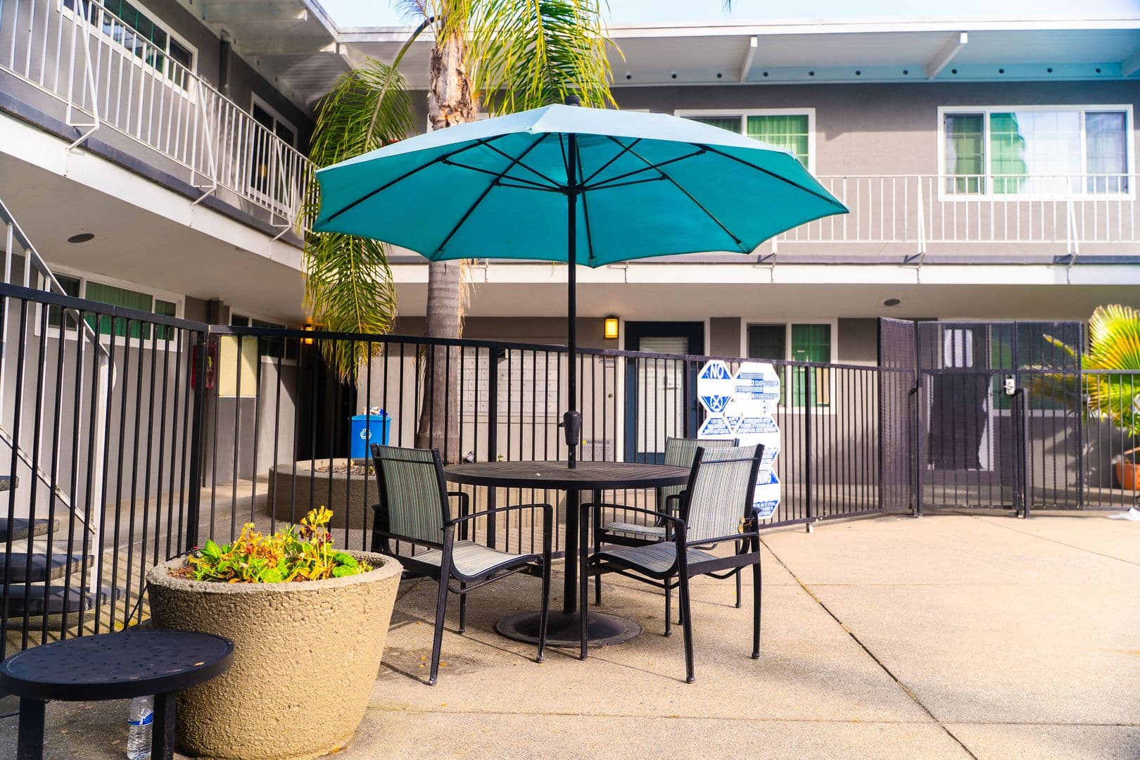 Hayward Apartment: 1282 Mattox Rd