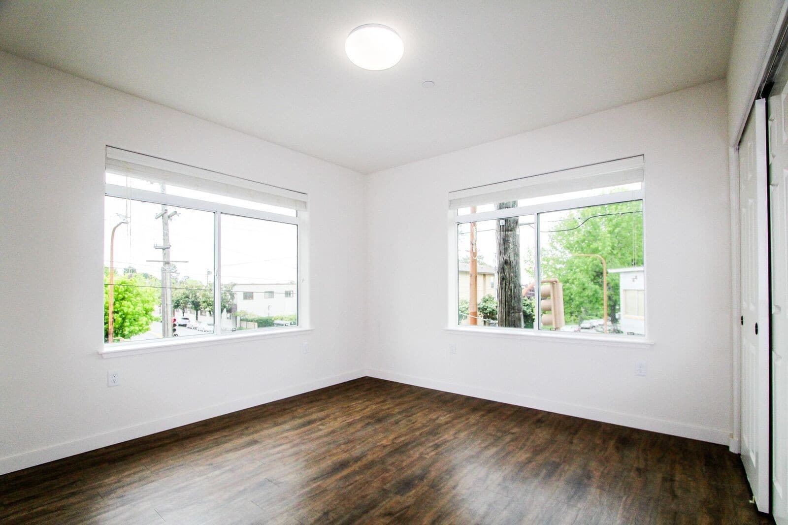 Berkeley Apartment: 1901 Dwight Way