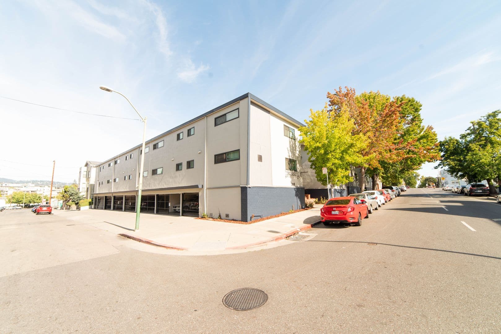 Oakland Apartment: 200 East 15th Street