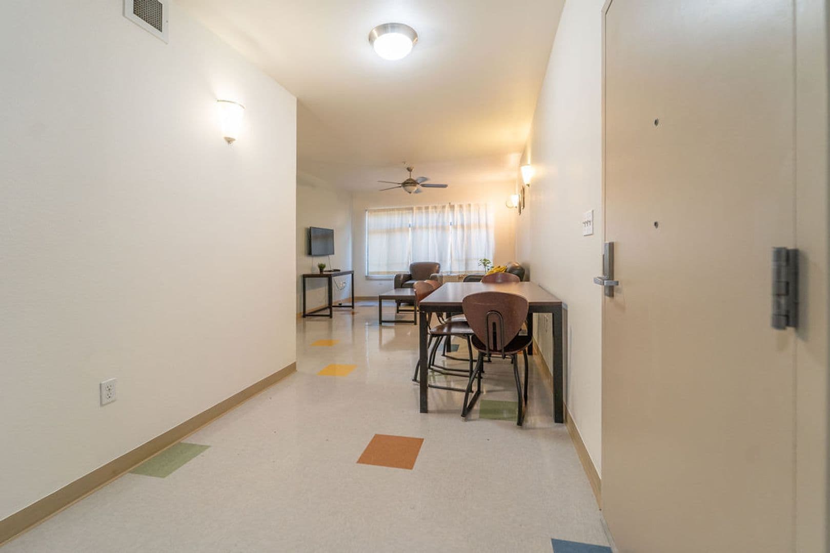 Berkeley Apartment: 2398 Bancroft Way