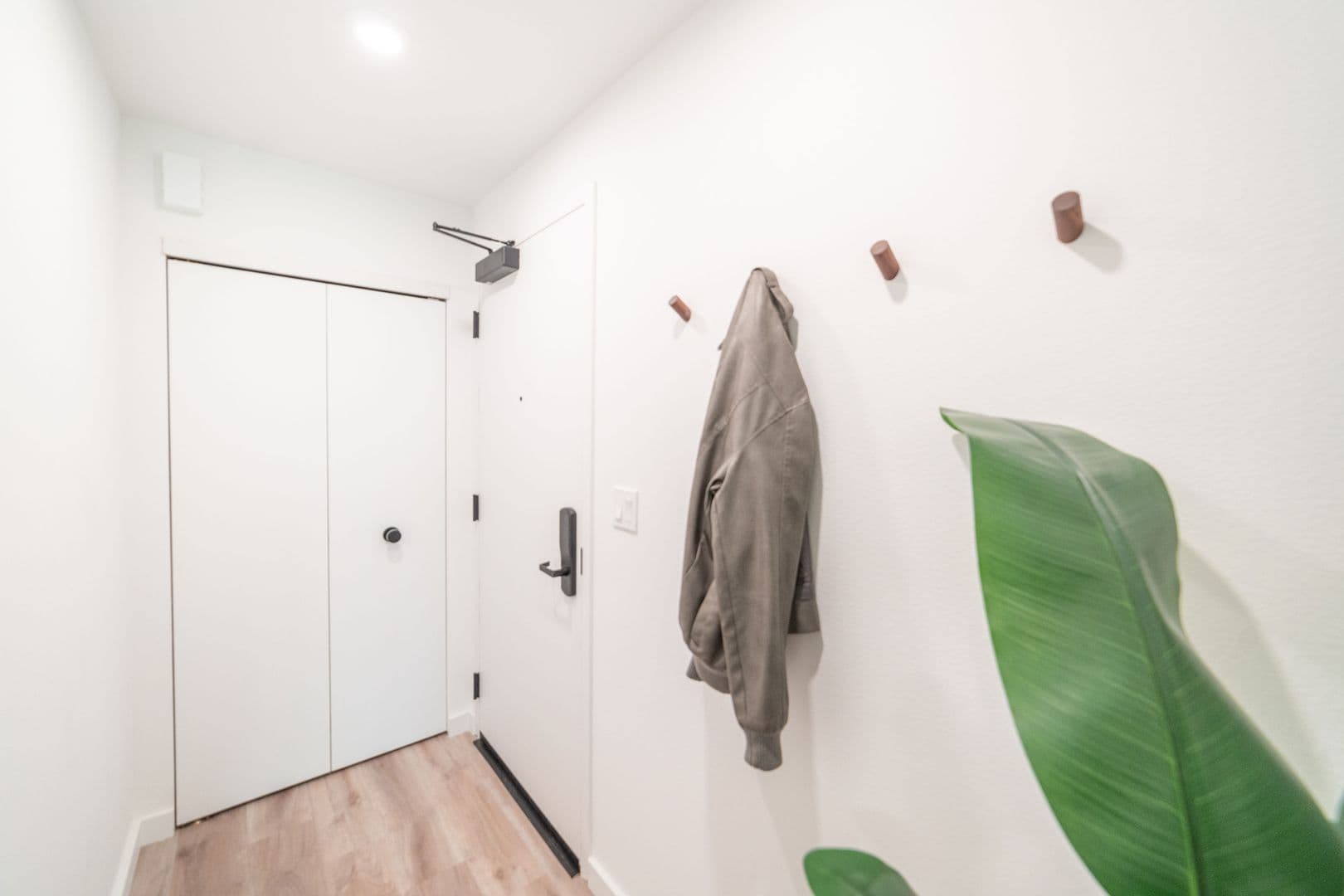 Berkeley Apartment: 2025 Kala Bagai Way