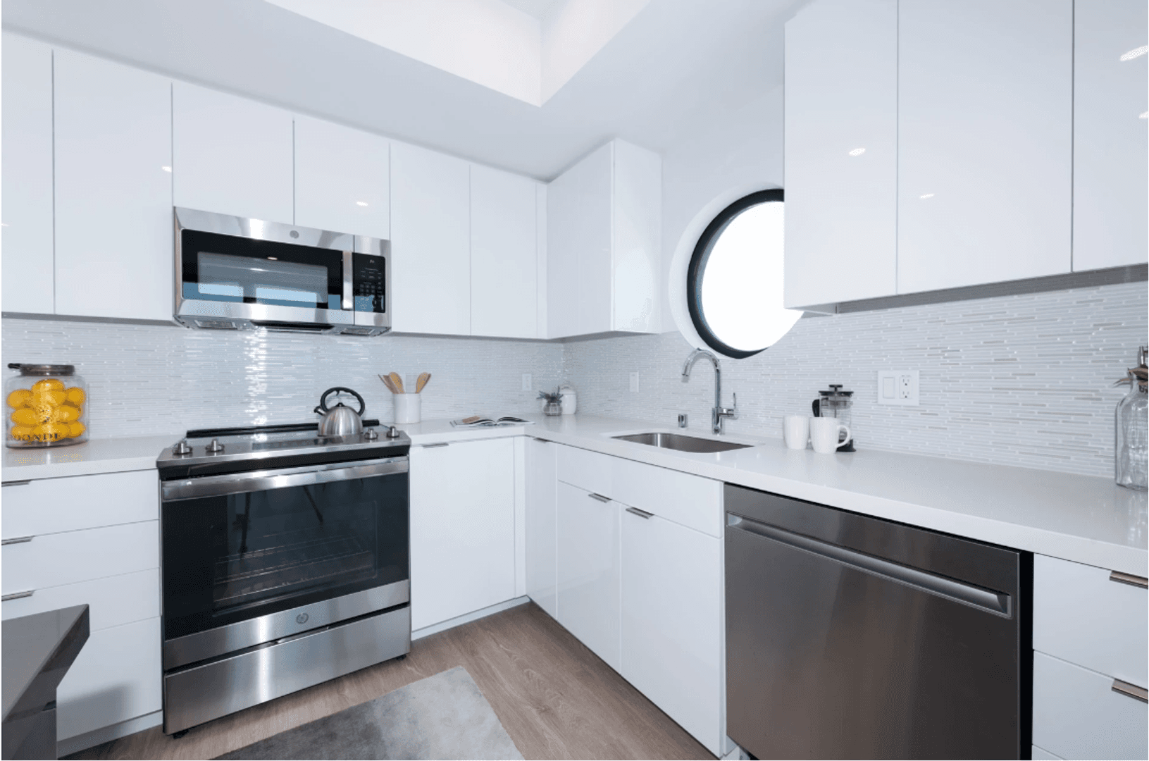 Berkeley Apartment: 2640 Shattuck Ave