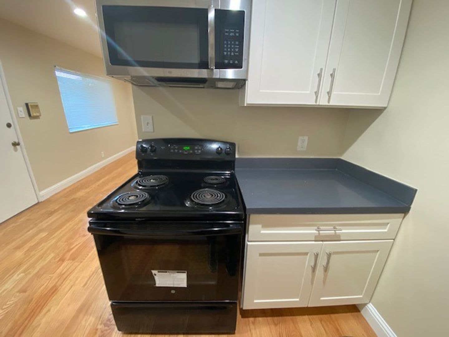 Oakland Apartment: 200 East 15th Street
