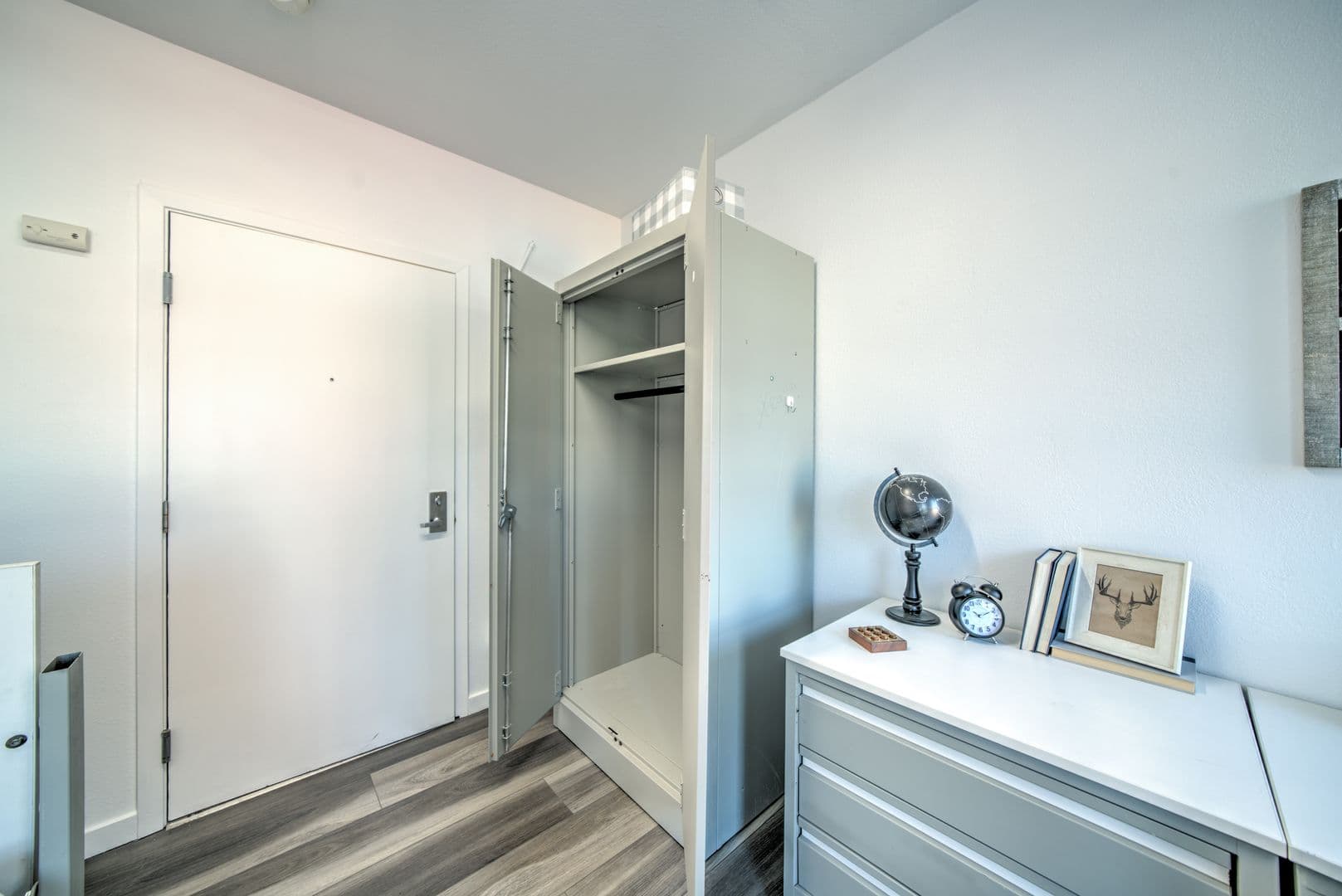 Berkeley Apartment: 2490 Channing Way