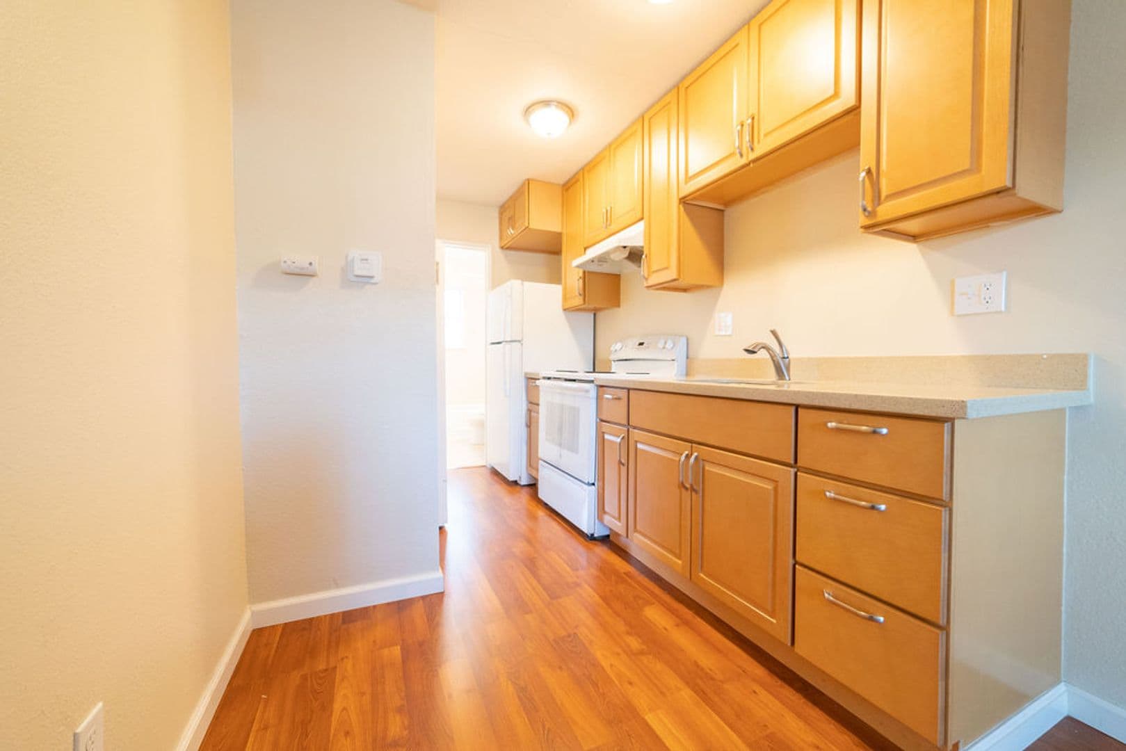 Berkeley Apartment: 2233 Channing Way