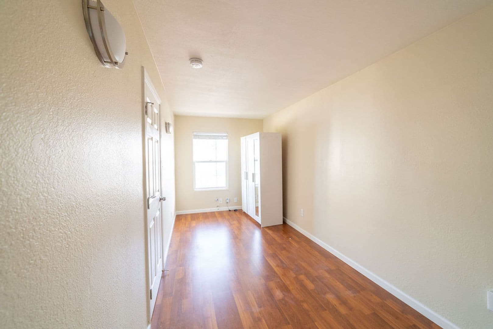 Berkeley Apartment: 2233 Channing Way