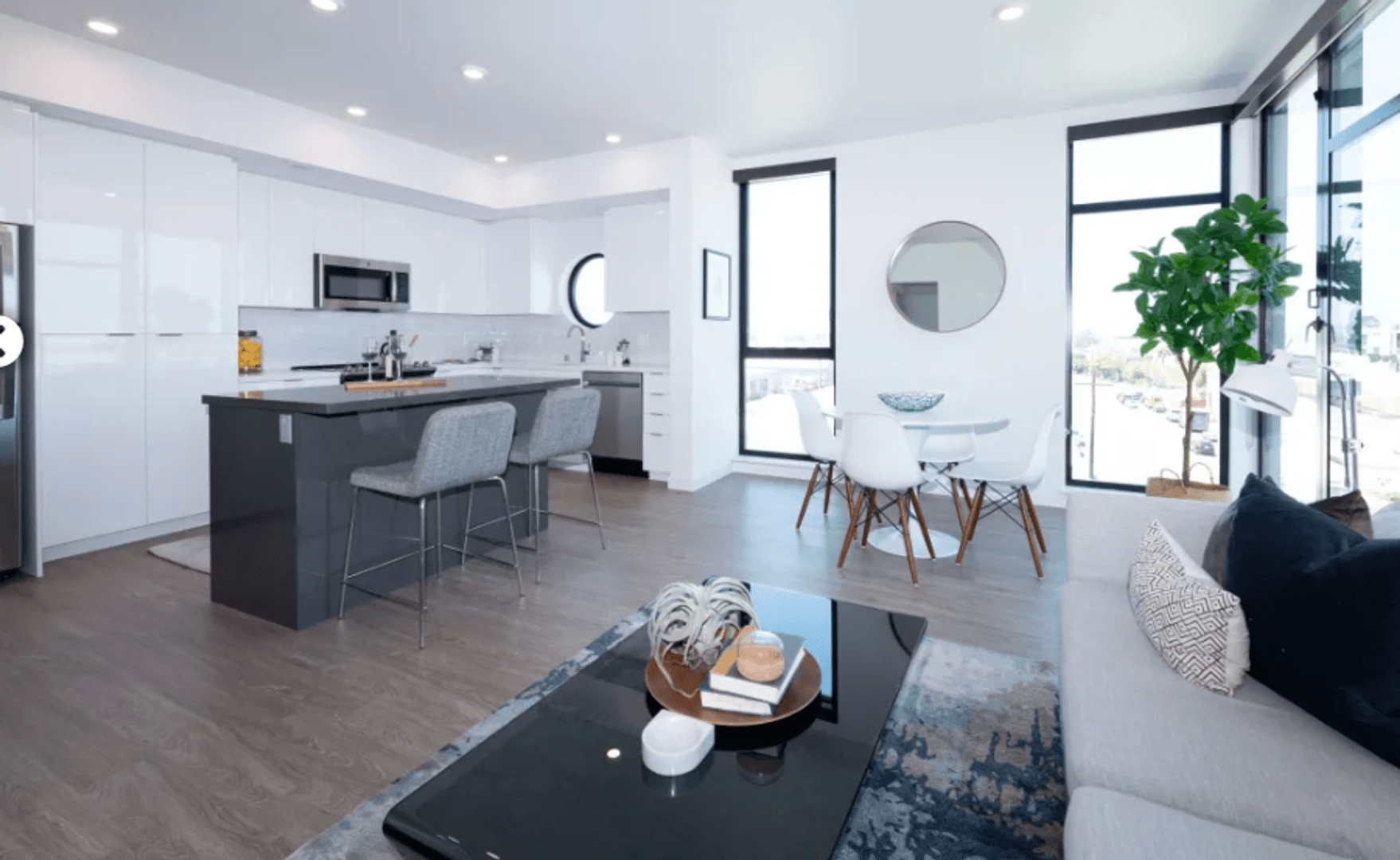 Berkeley Apartment: 2640 Shattuck Ave