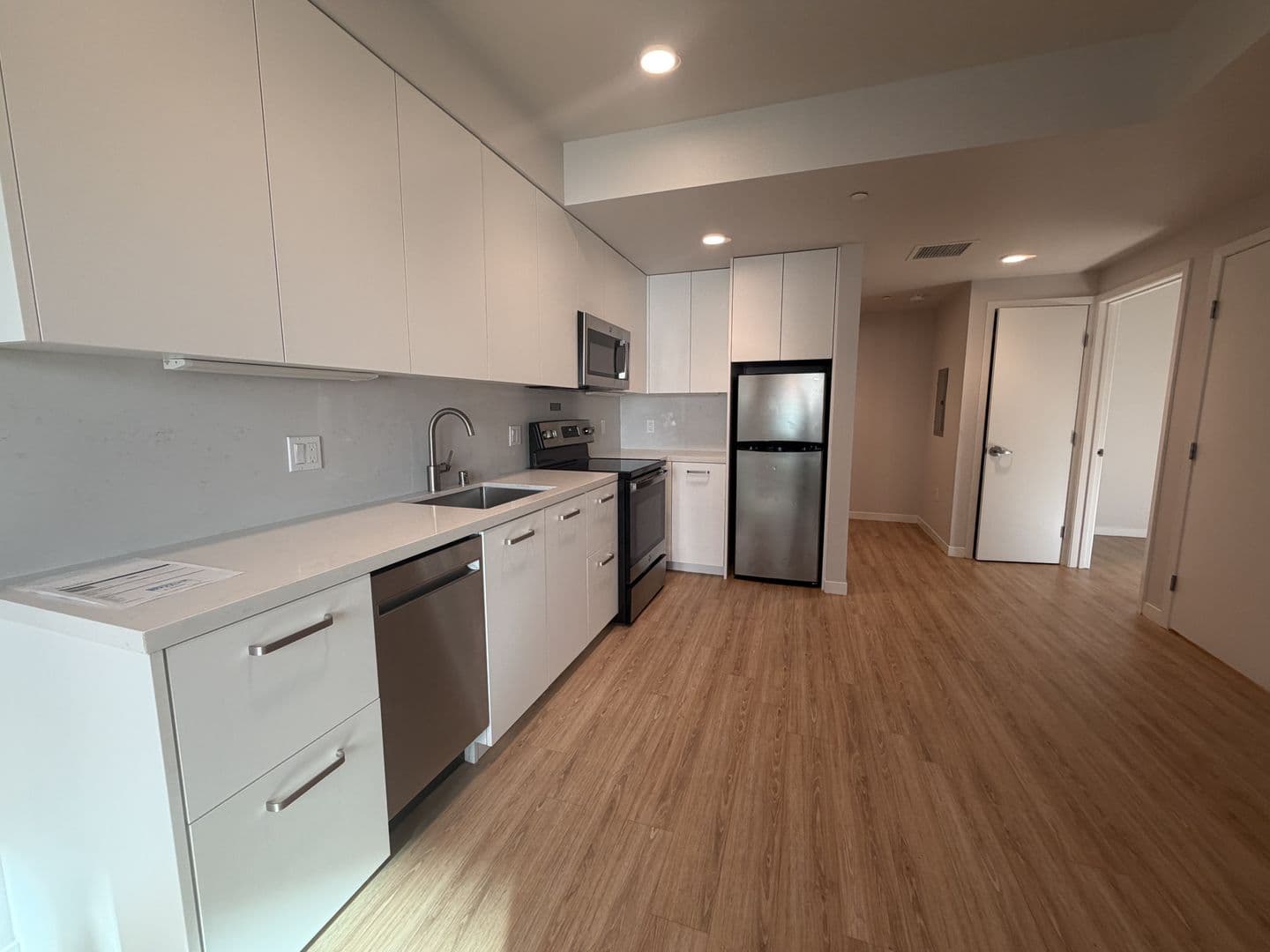 Berkeley Apartment: 2067 University Ave