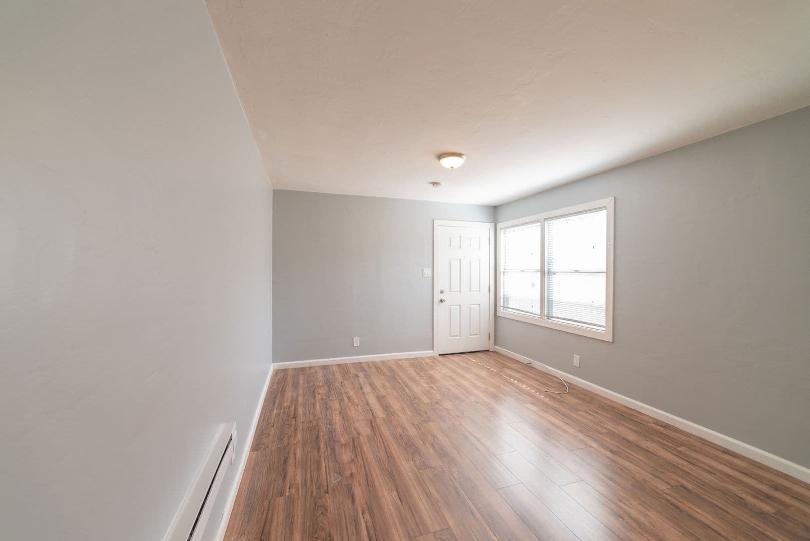 Emeryville Apartment: 1049 43rd Street