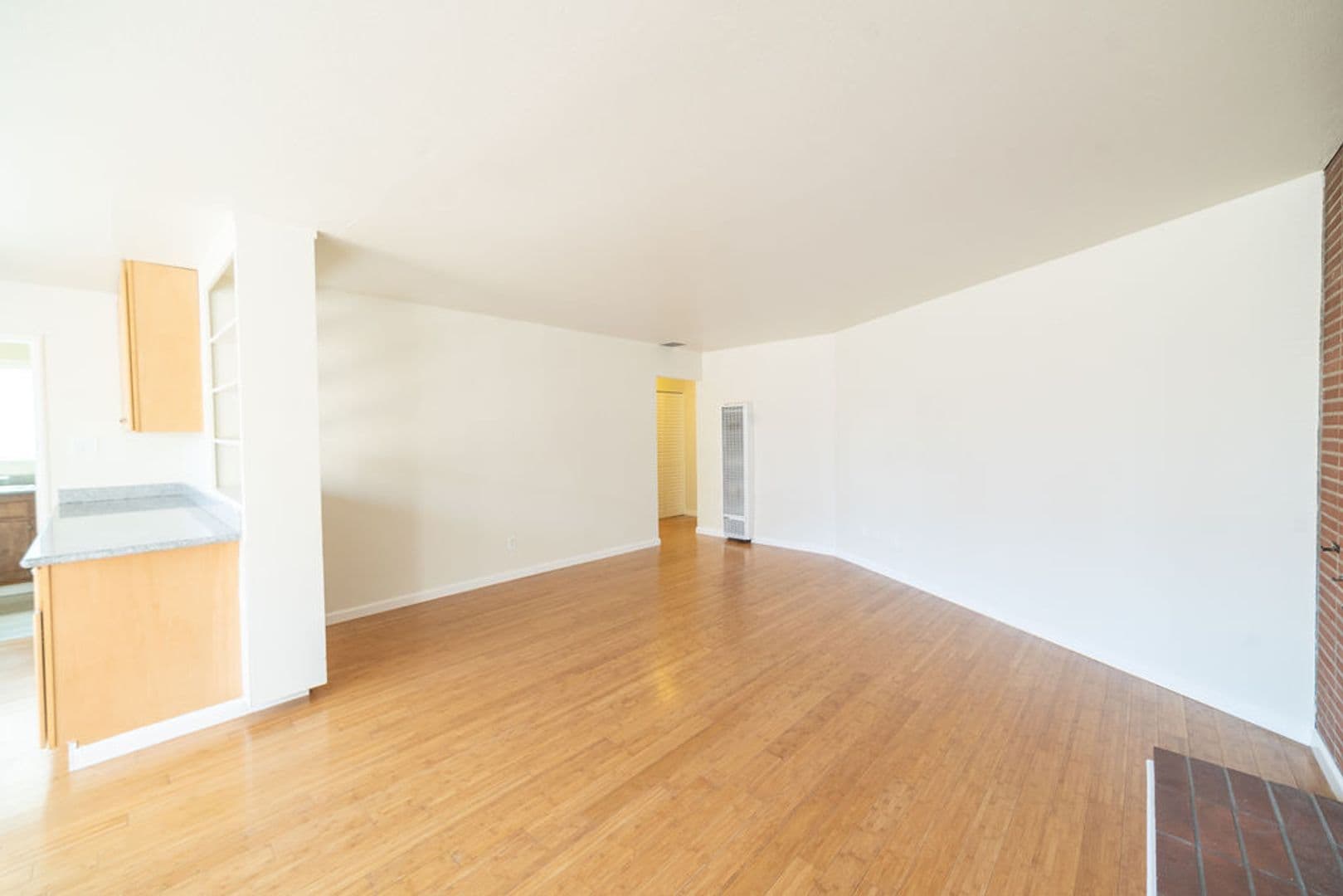 Berkeley Apartment: 2233 Channing Way