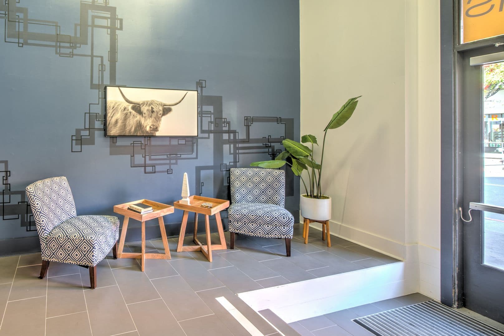 Berkeley Apartment: 2490 Channing Way