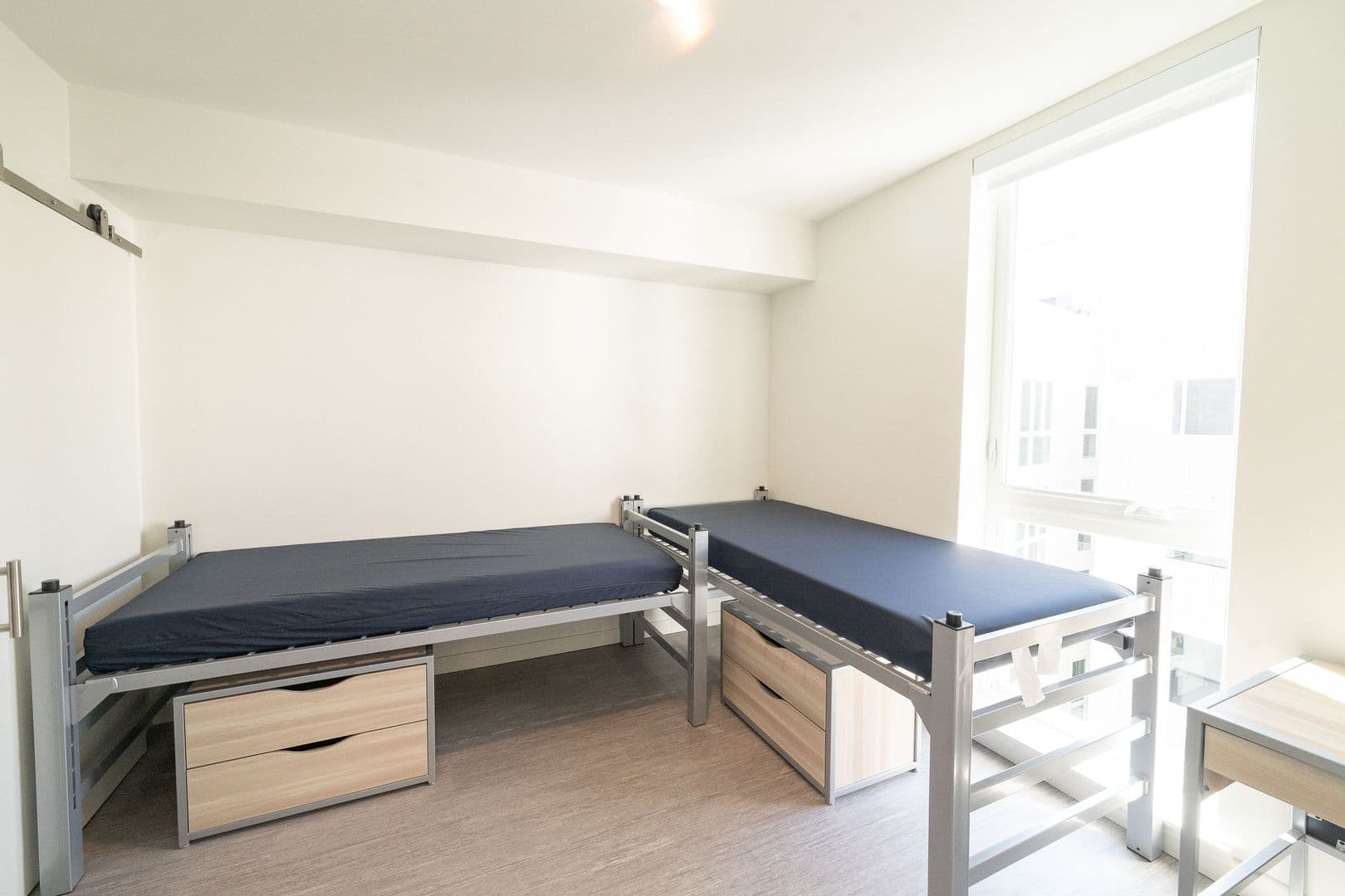 Berkeley Apartment: 2150 Kittredge St