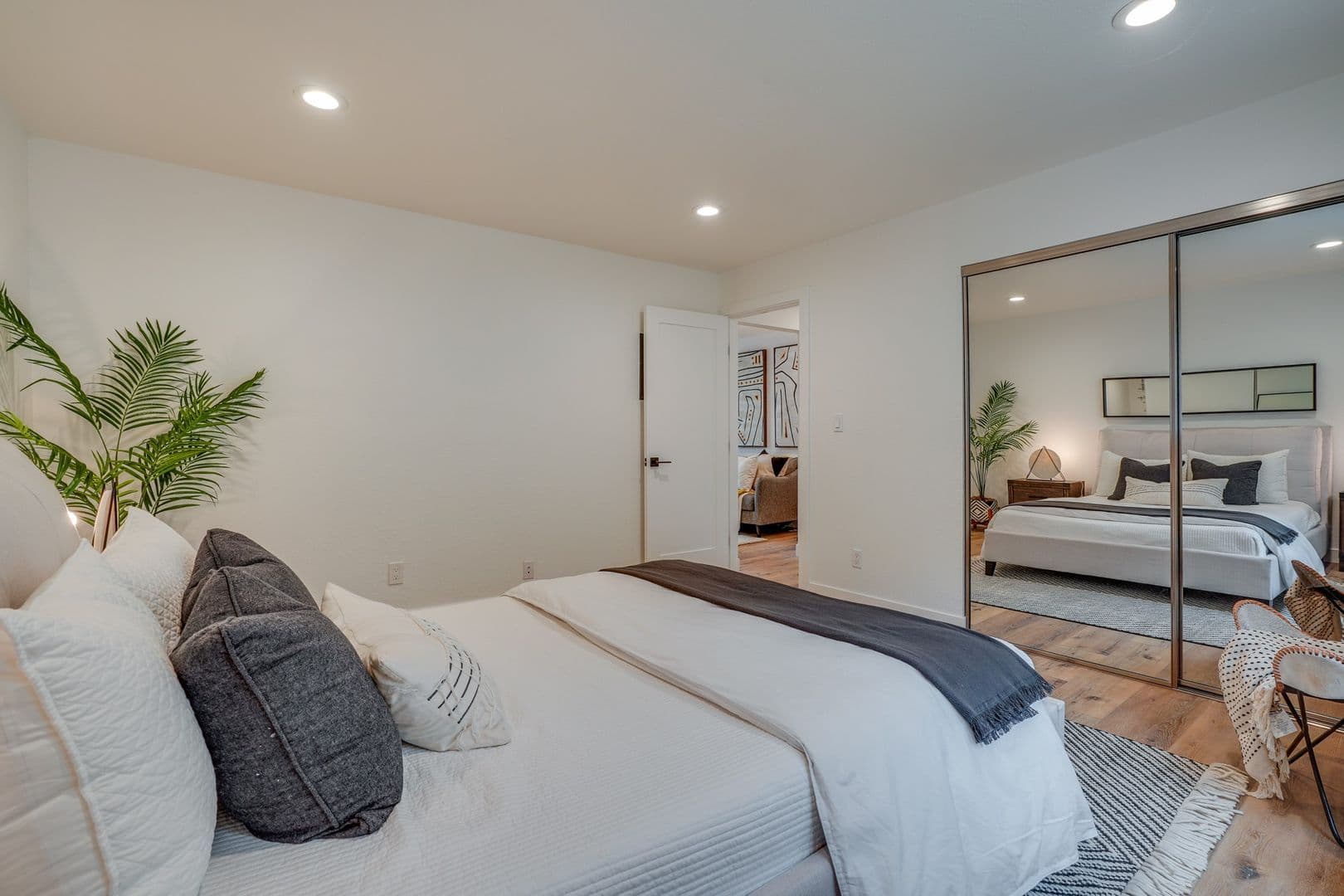 Hayward Apartment: 1282 Mattox Rd