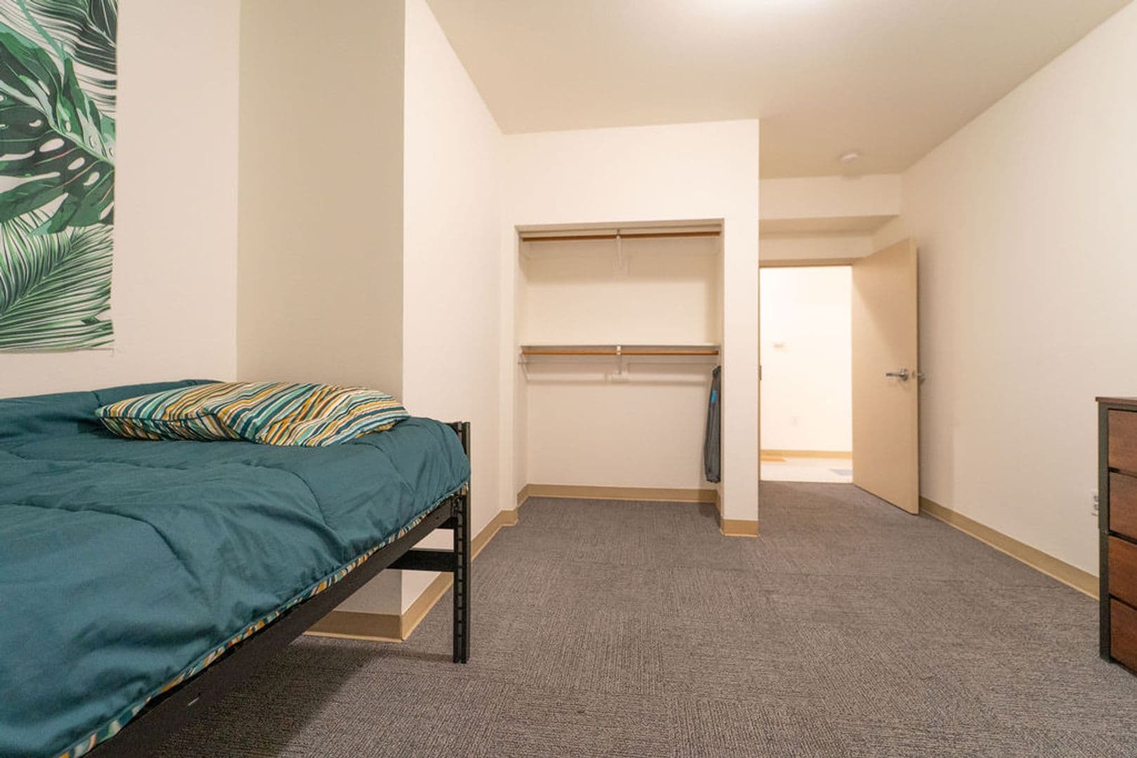 Berkeley Apartment: 2398 Bancroft Way