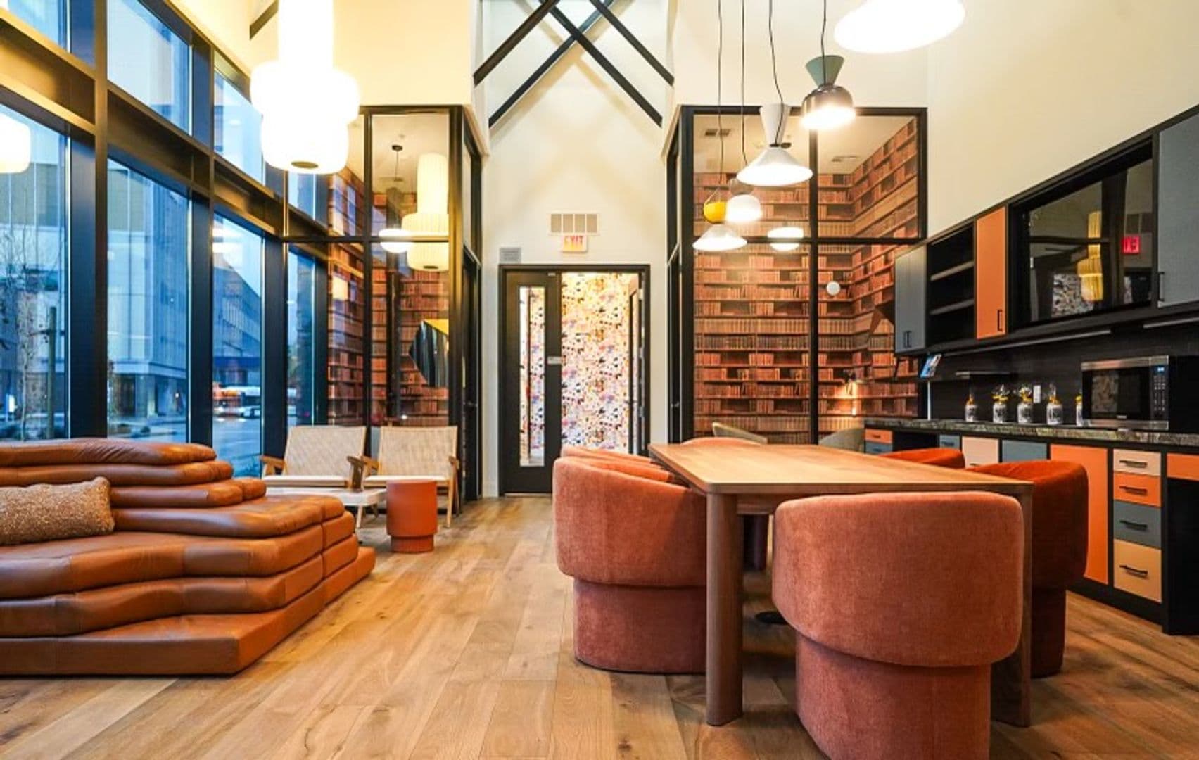 Oakland Apartment: 240 W. MacArthur Blvd