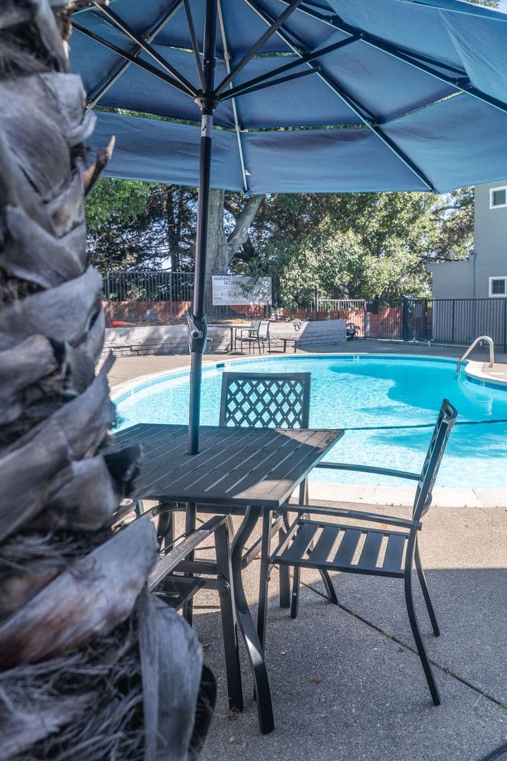 Hayward Apartment: 1282 Mattox Rd
