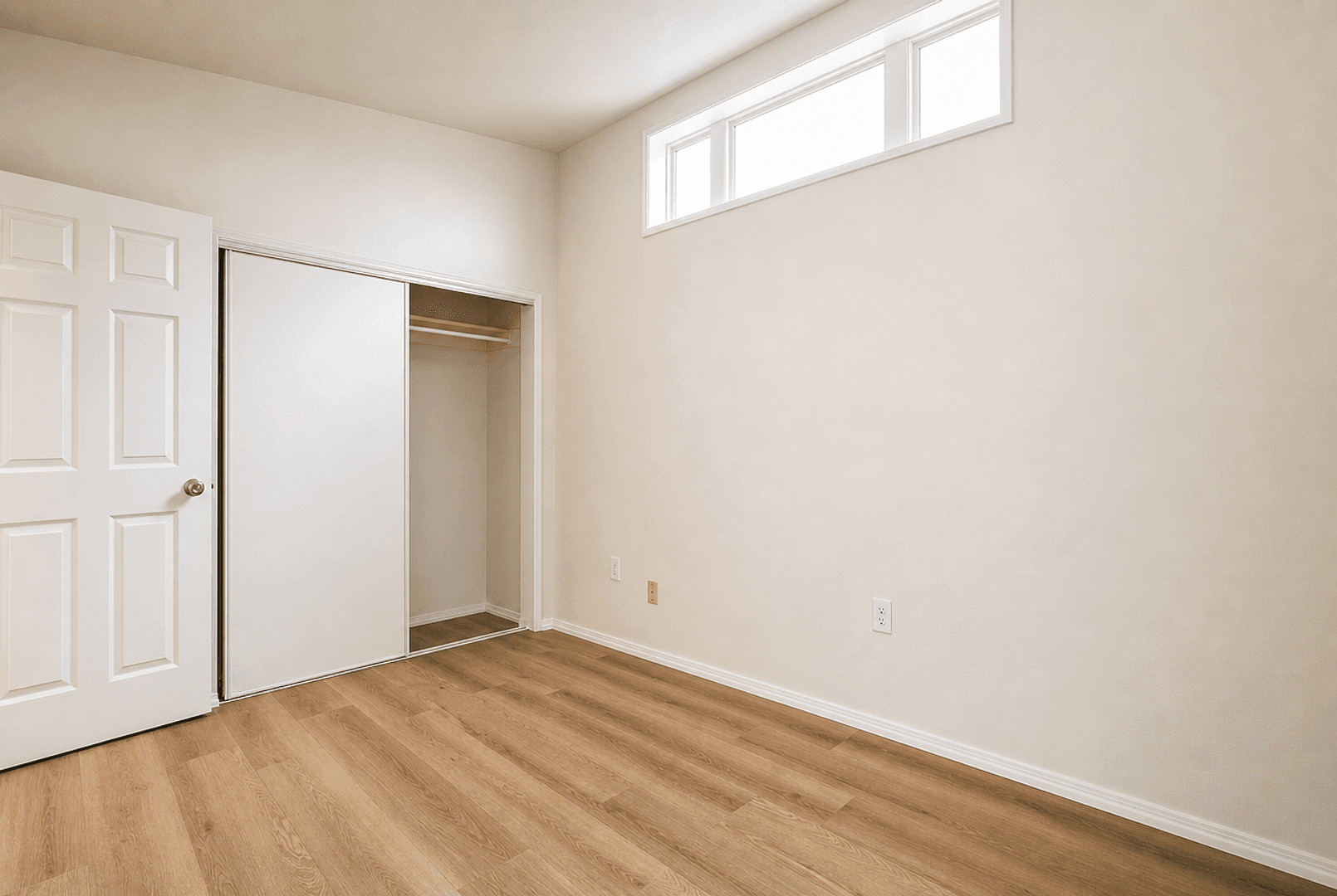 Pittsburg Apartment: 45 W. Tenth st.