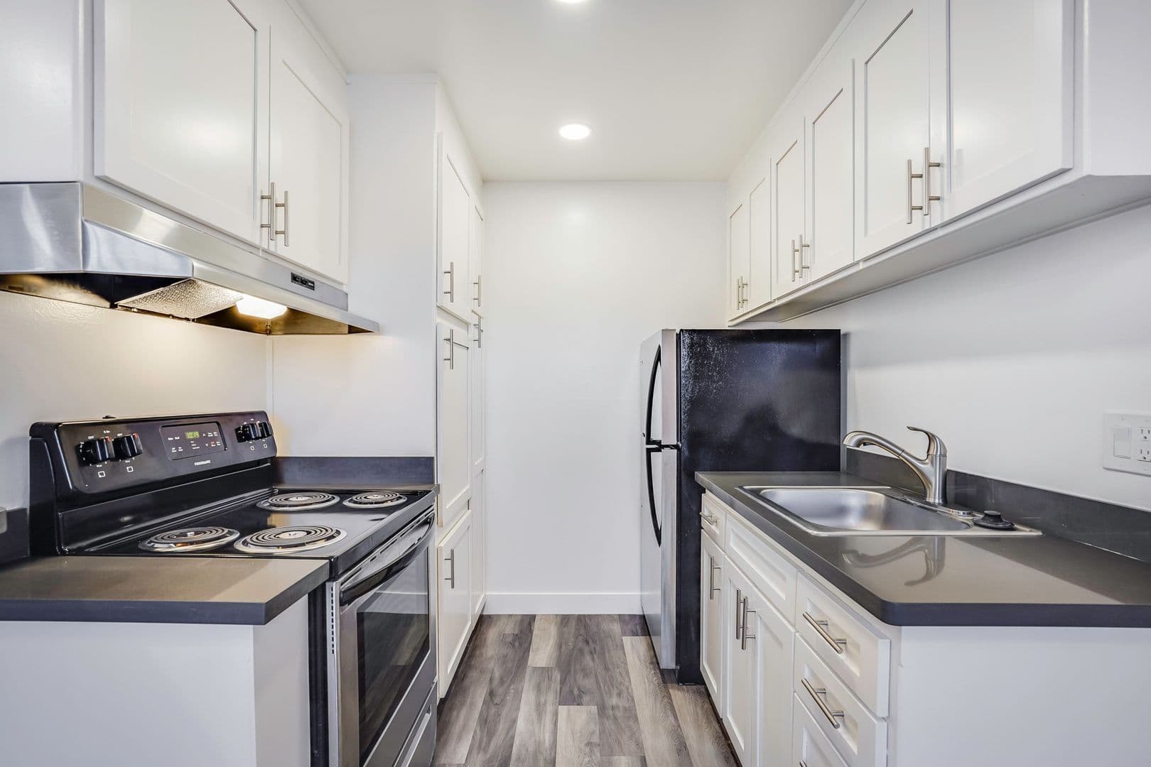 Hayward Apartment: 1282 Mattox Rd