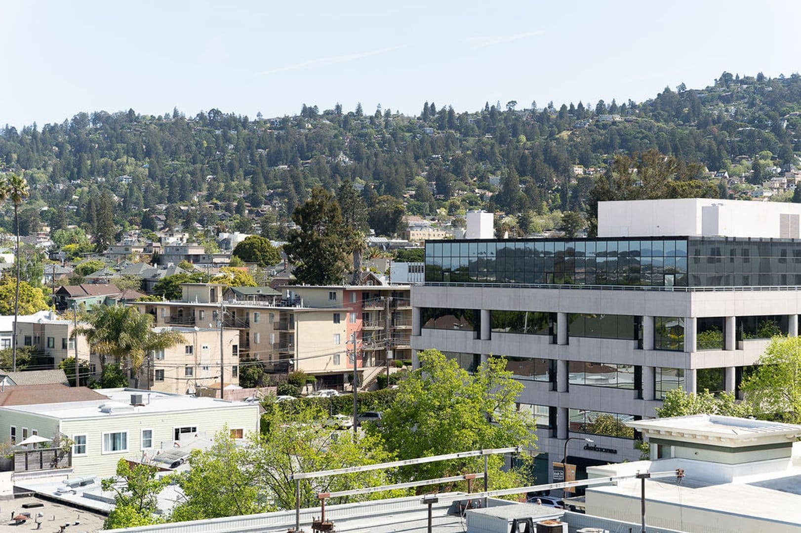 Berkeley Apartment: 2099 Martin Luther King Jr. Way