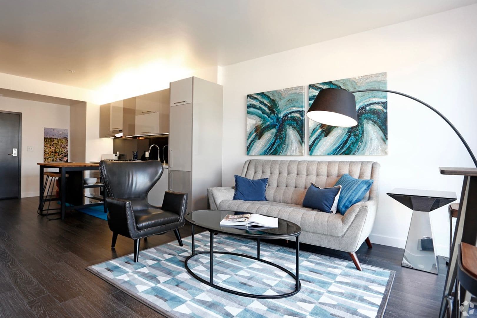 Berkeley Apartment: 3015 San Pablo Ave.