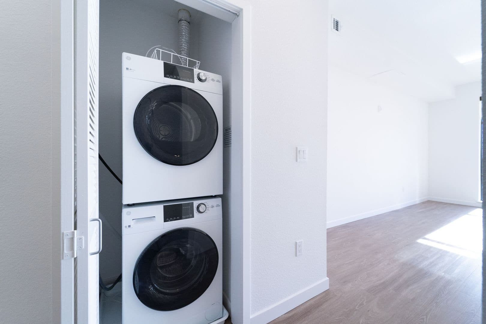 Berkeley Apartment: 2640 Shattuck Ave