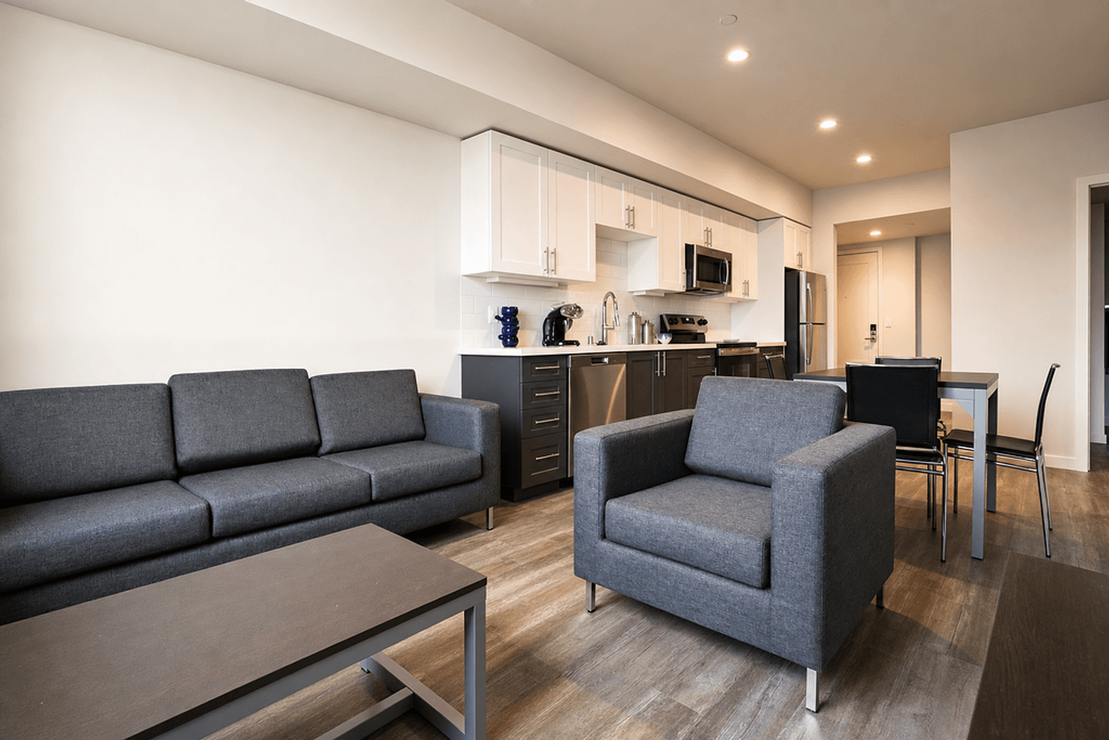 Berkeley Apartment: 2077 Haste St