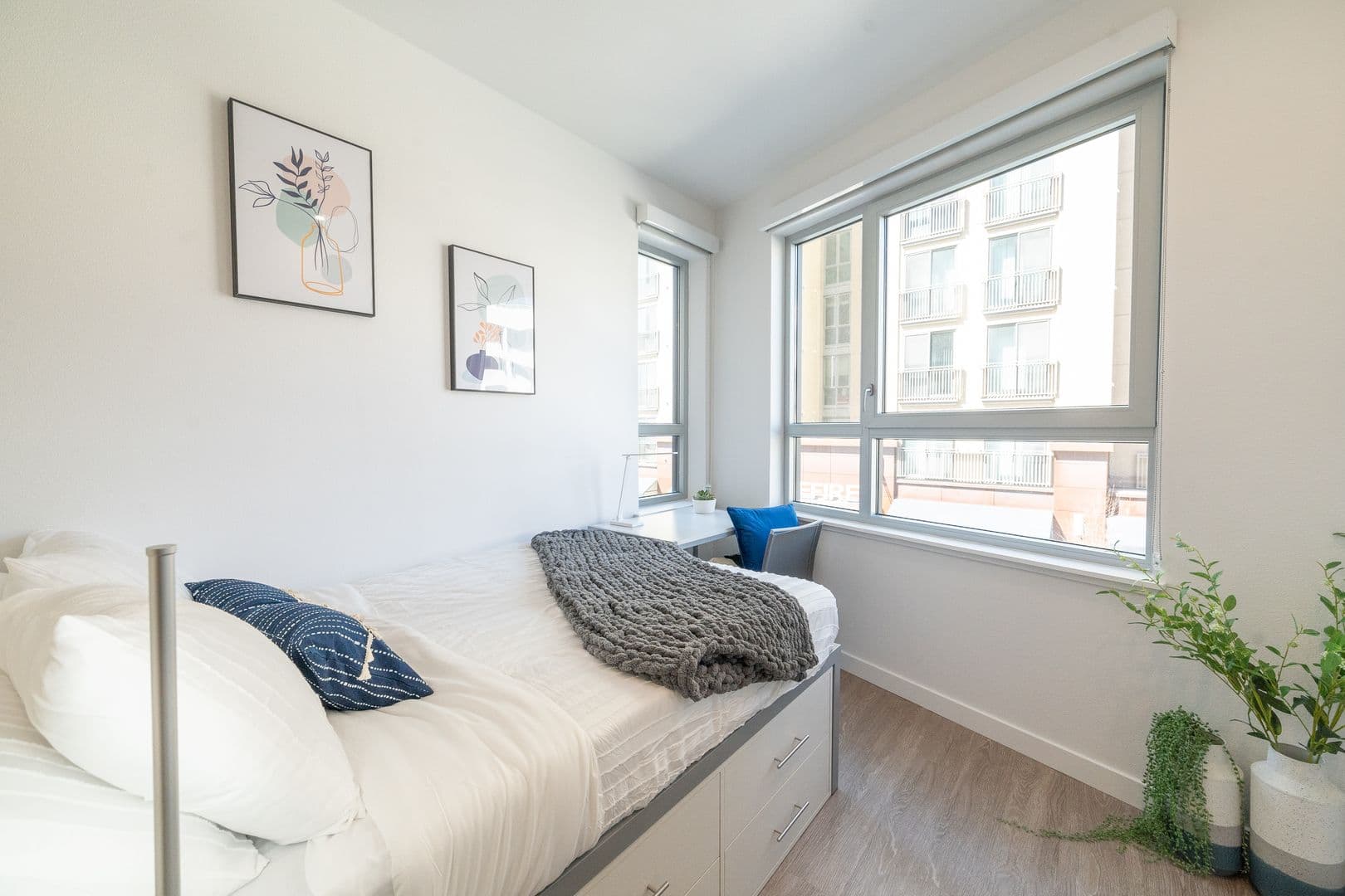 Berkeley Apartment: 2001 Milvia St
