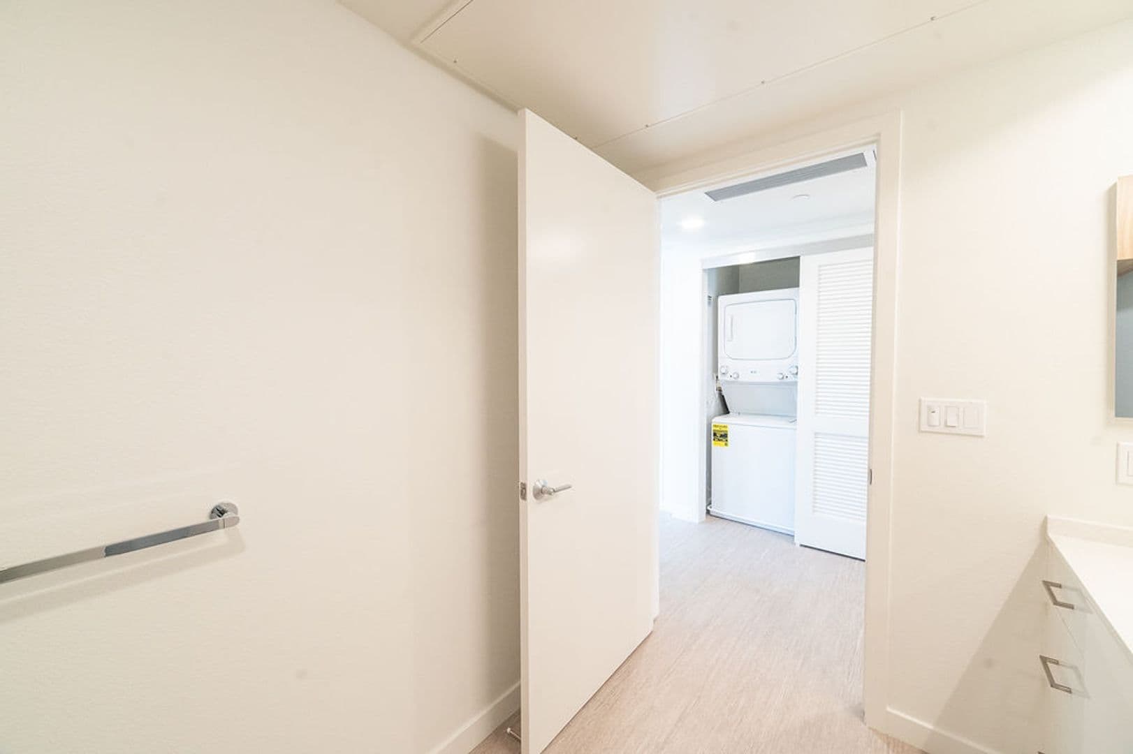 Berkeley Apartment: 2099 Martin Luther King Jr. Way