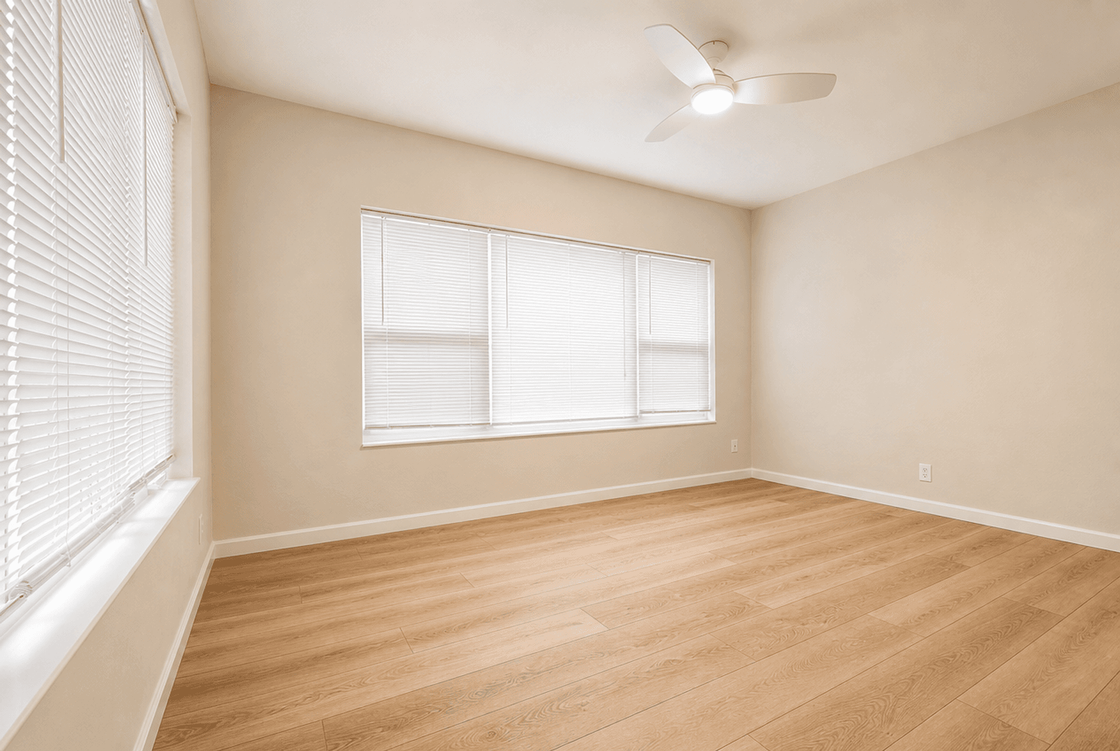Albany Apartment: 935 Solano Avenue