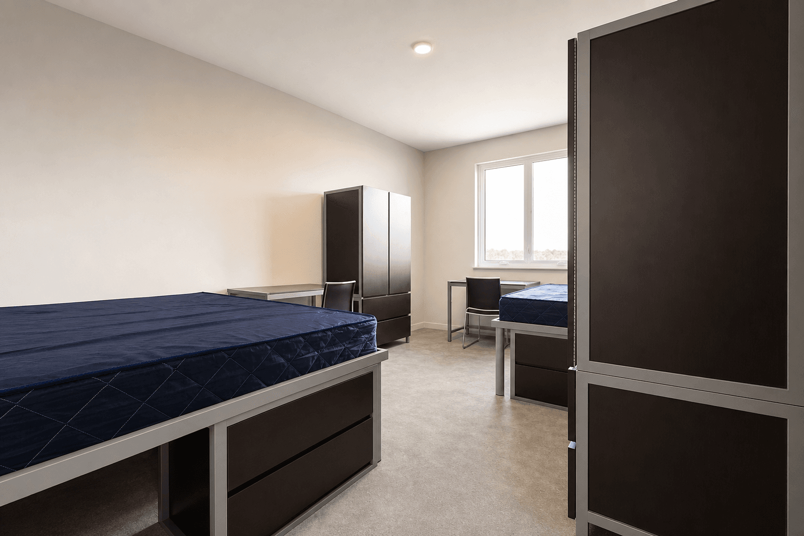 Berkeley Apartment: 2077 Haste St