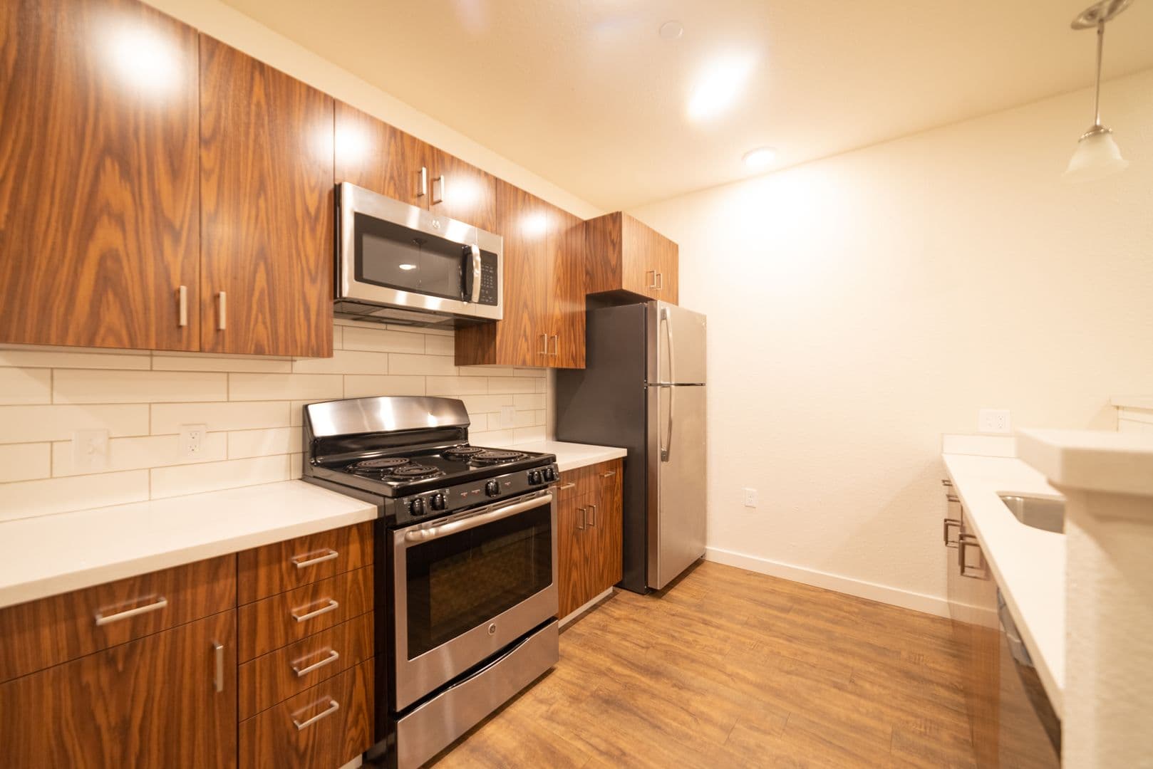 Berkeley Apartment: 1901 Dwight Way