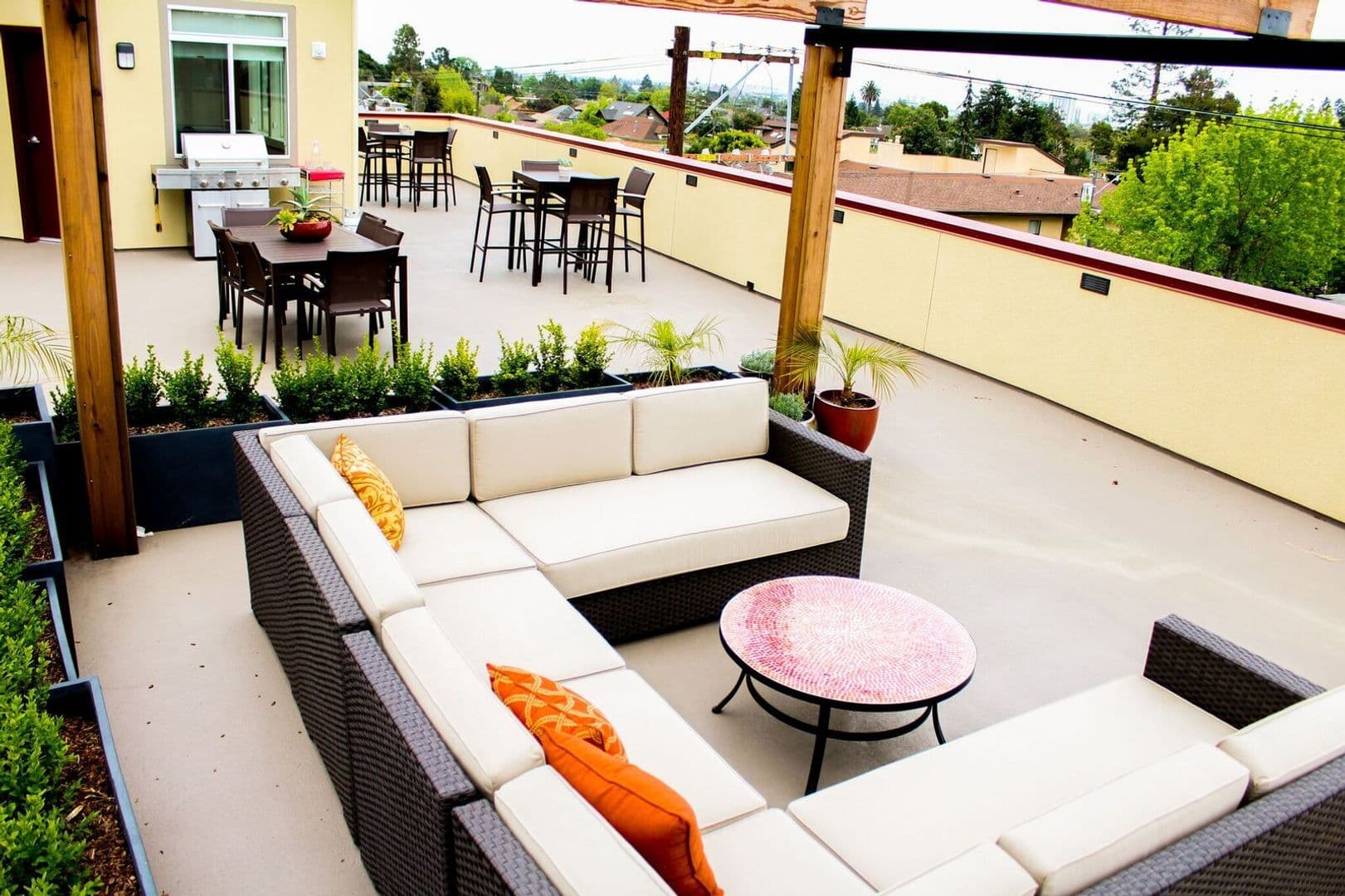 Berkeley Apartment: 1901 Dwight Way