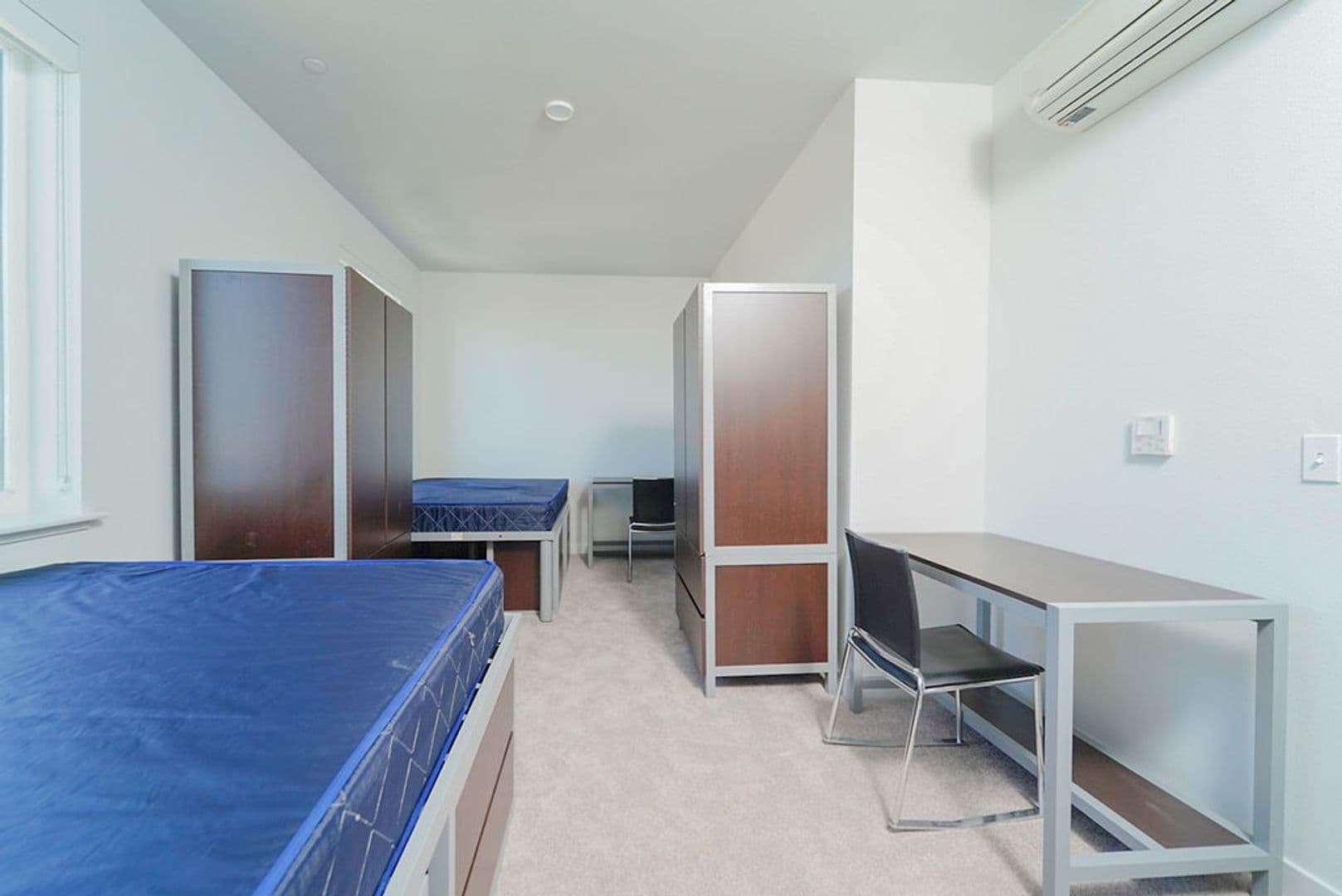 Berkeley Apartment: 2077 Haste St